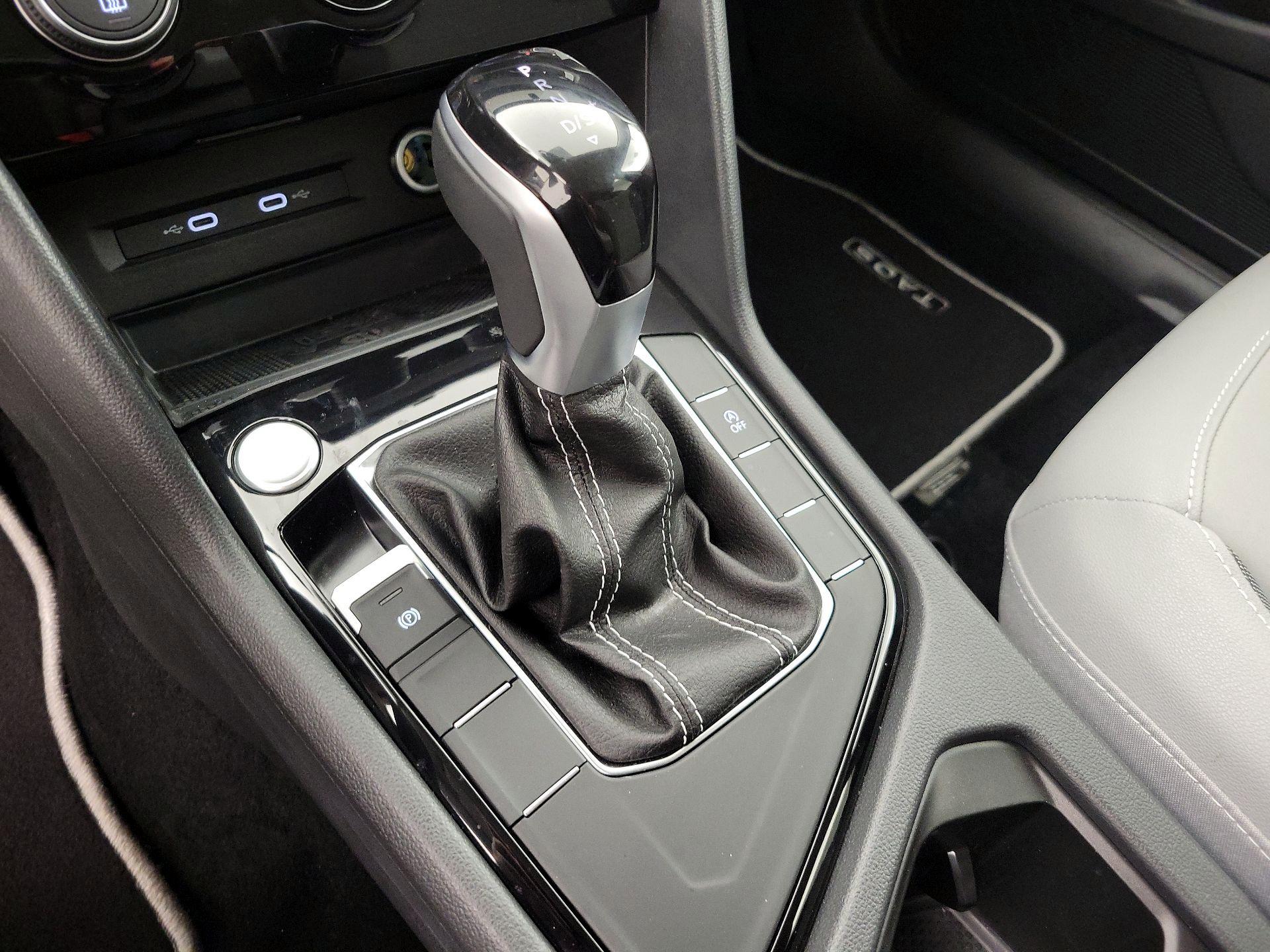 Thumbnail: 2024 Volkswagen Taos - 17