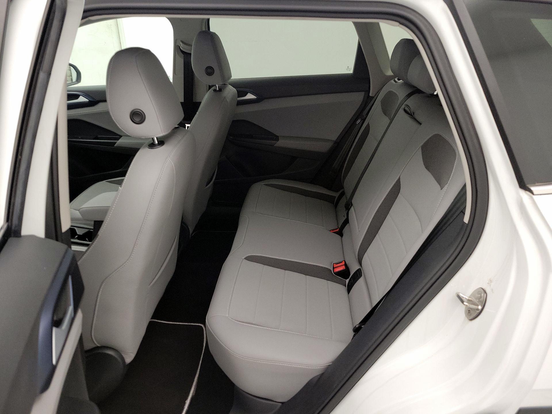 Thumbnail: 2024 Volkswagen Taos - 19