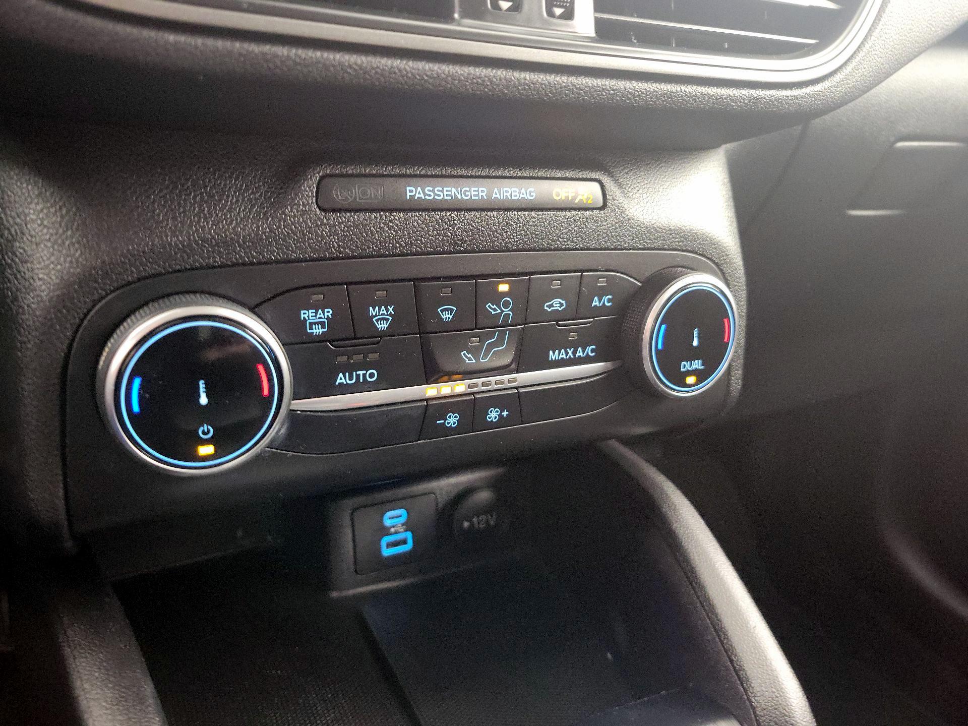 Thumbnail: 2023 Ford Escape - 16