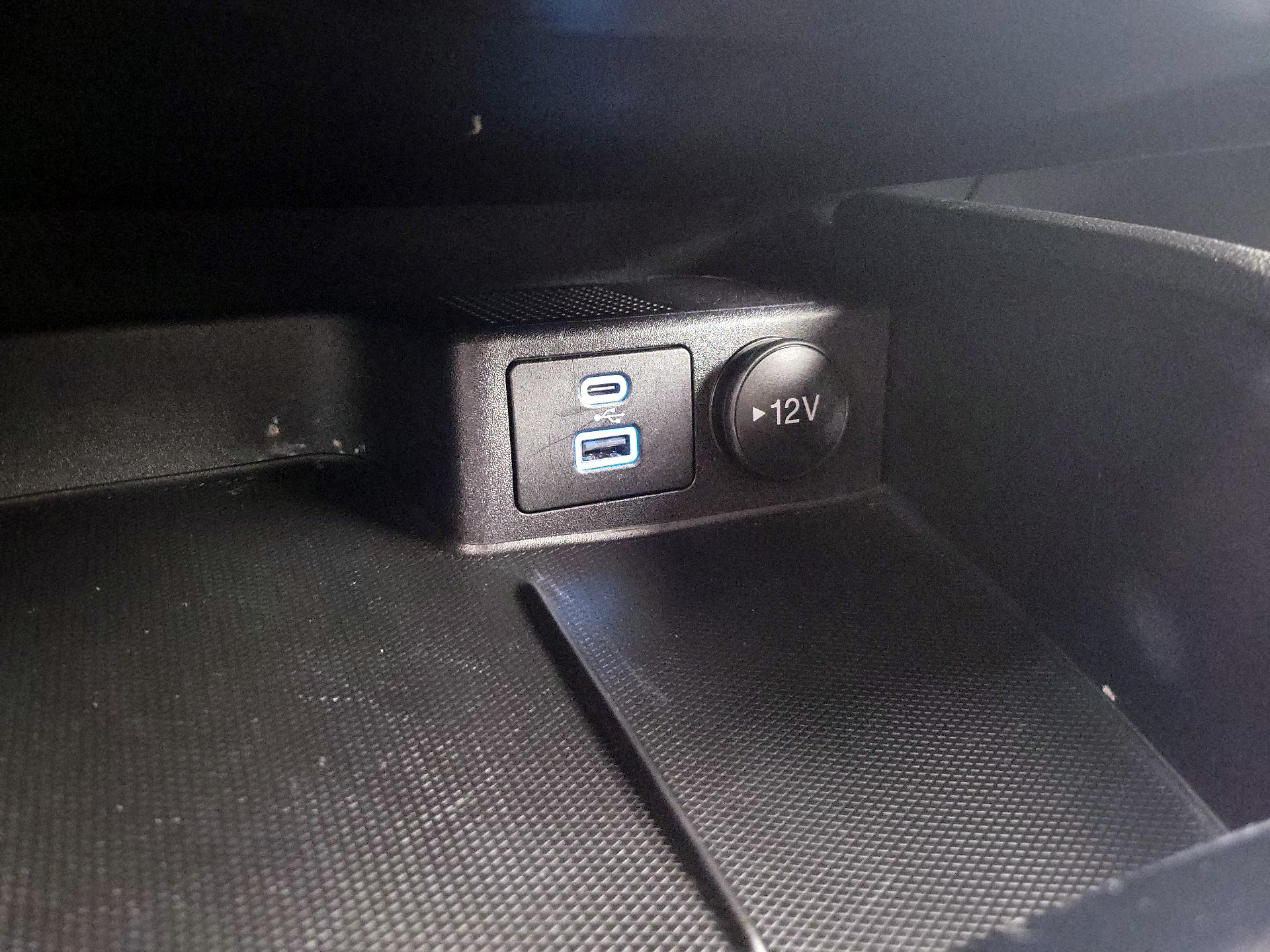 Thumbnail: 2023 Ford Escape - 18