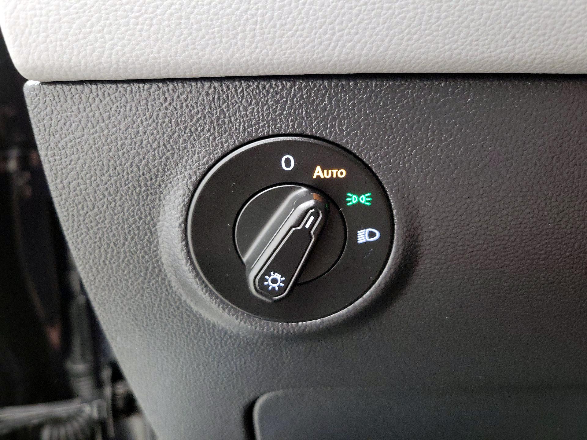 Thumbnail: 2024 Volkswagen Taos - 13