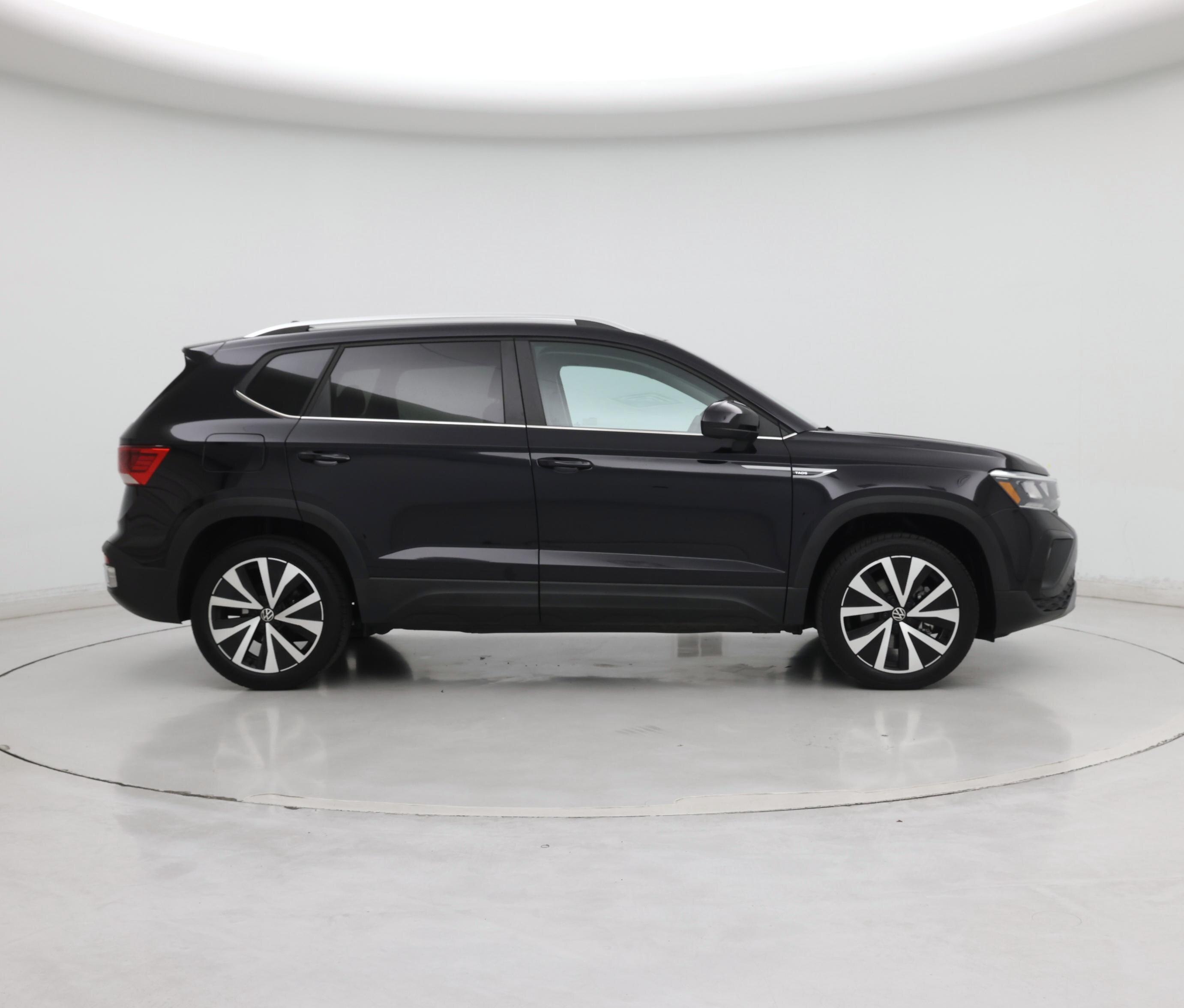 Thumbnail: 2024 Volkswagen Taos - 7