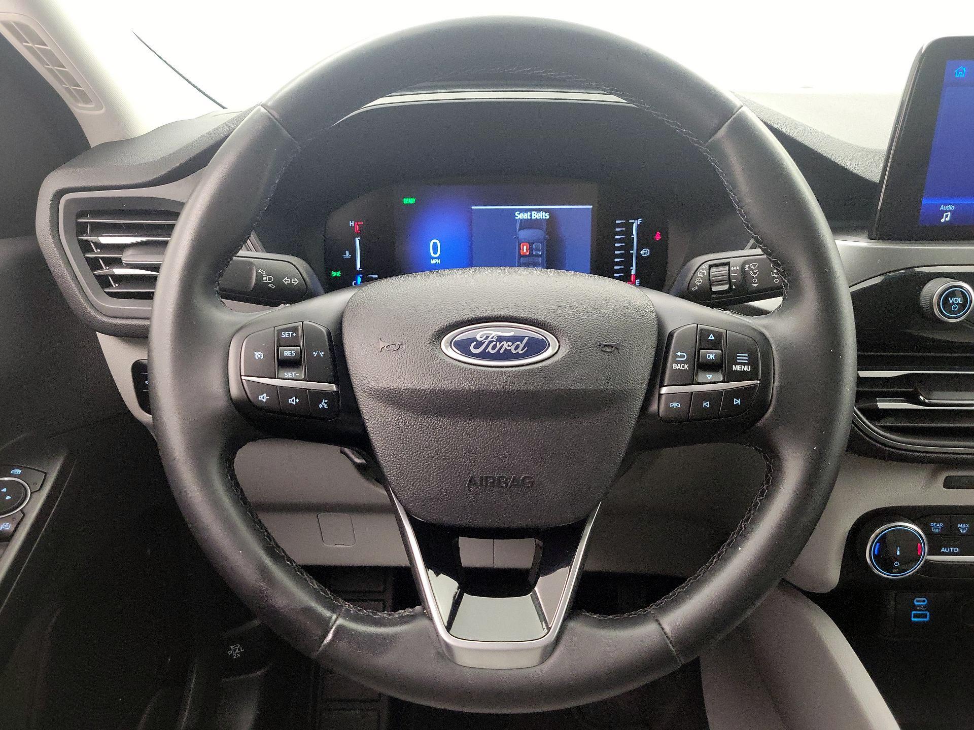 Thumbnail: 2023 Ford Escape - 10