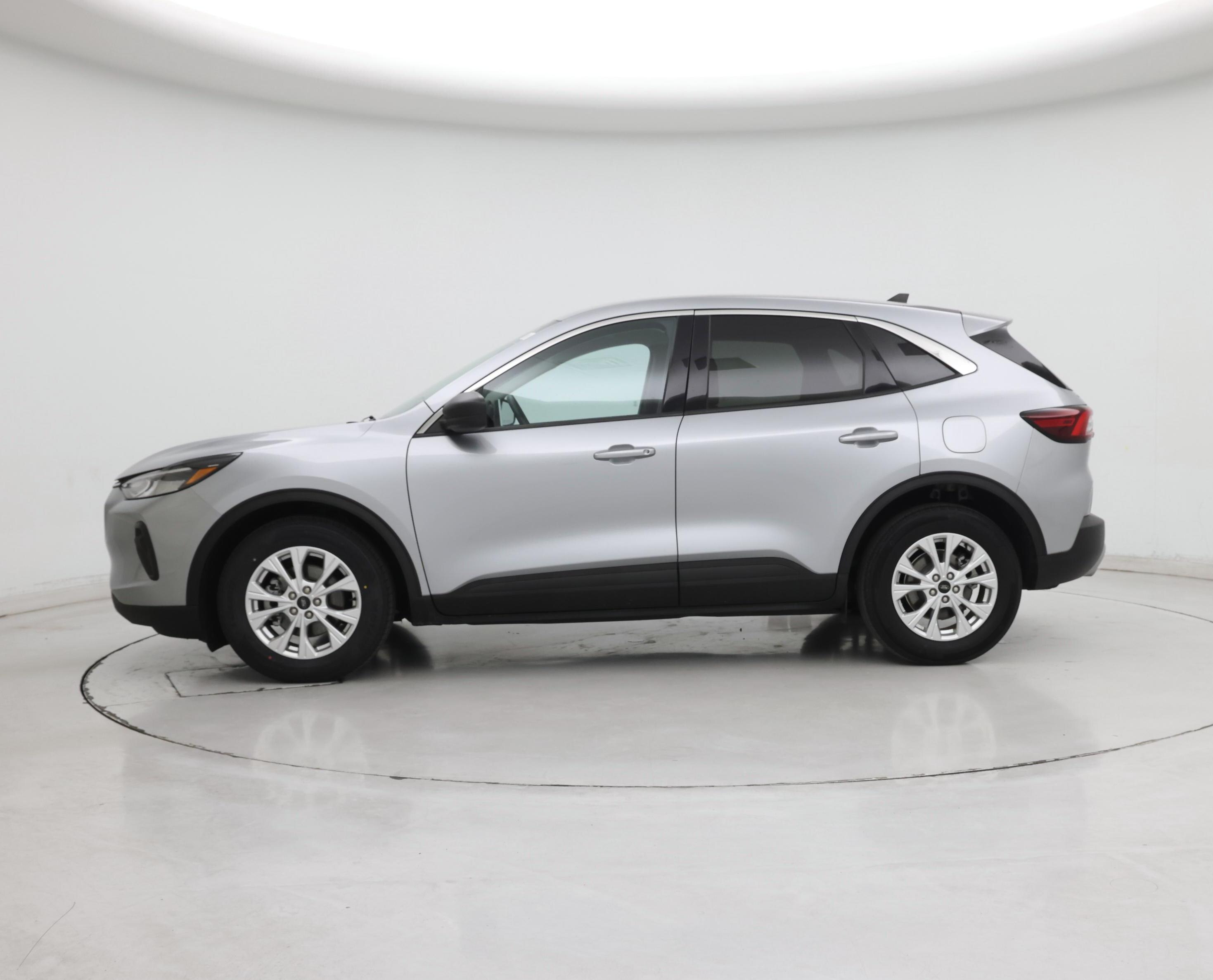 Thumbnail: 2023 Ford Escape - 3