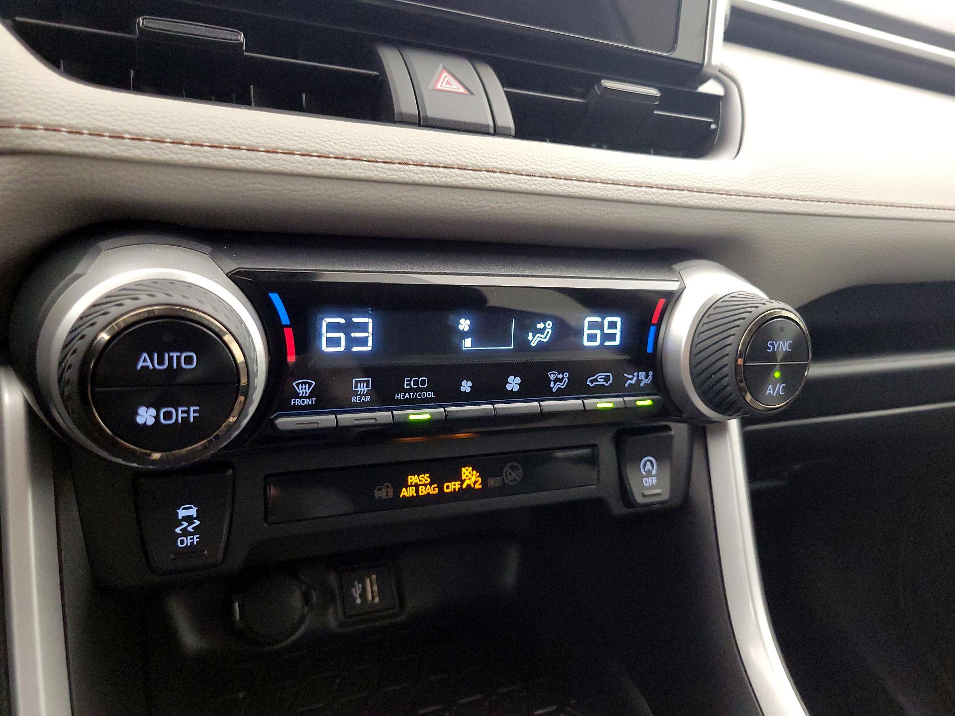 Thumbnail: 2024 Toyota RAV4 - 16