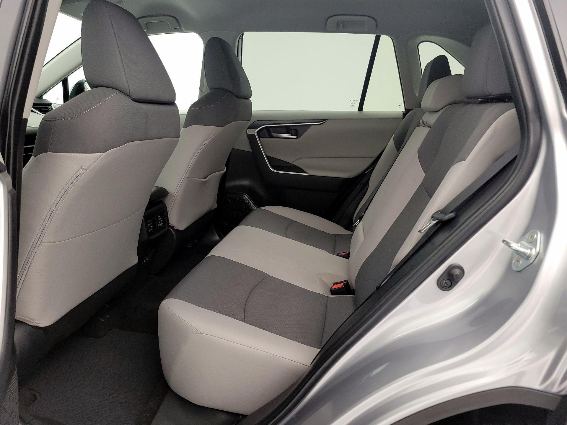 Thumbnail: 2024 Toyota RAV4 - 19