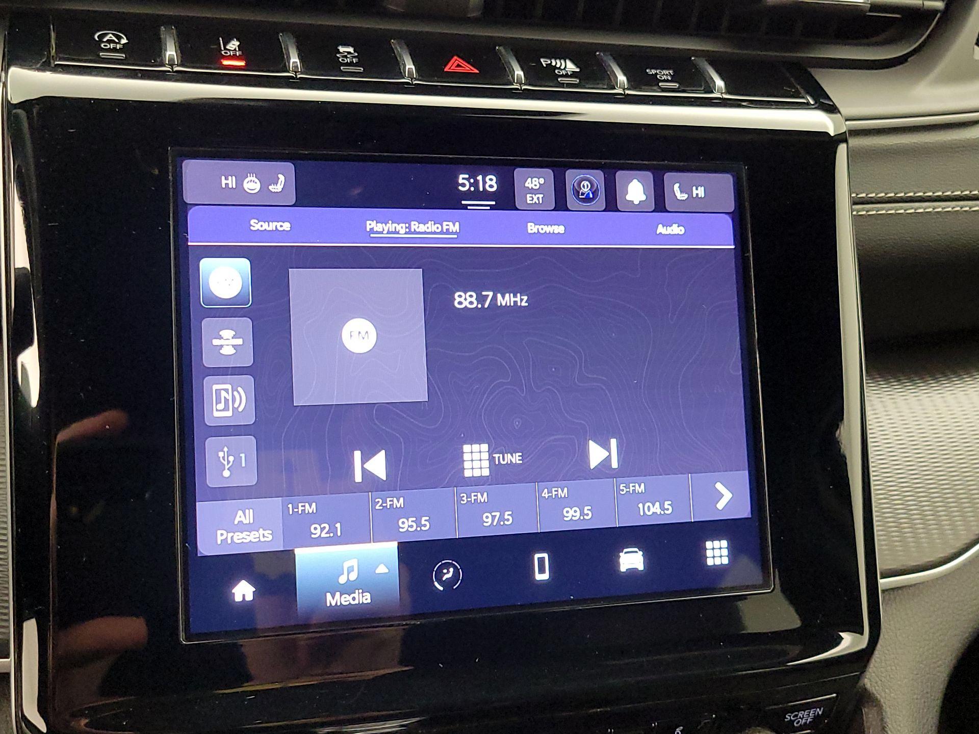 Thumbnail: 2023 Jeep Grand Cherokee - 15