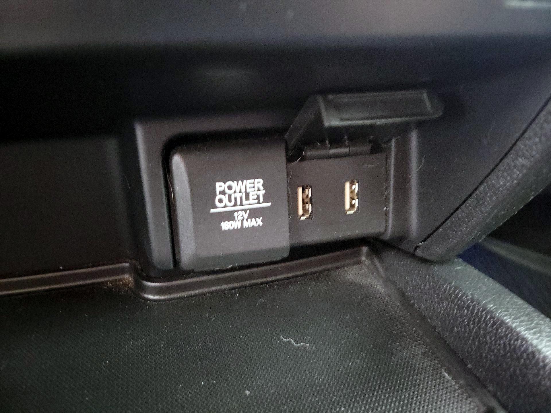 Thumbnail: 2016 Honda Pilot - 19