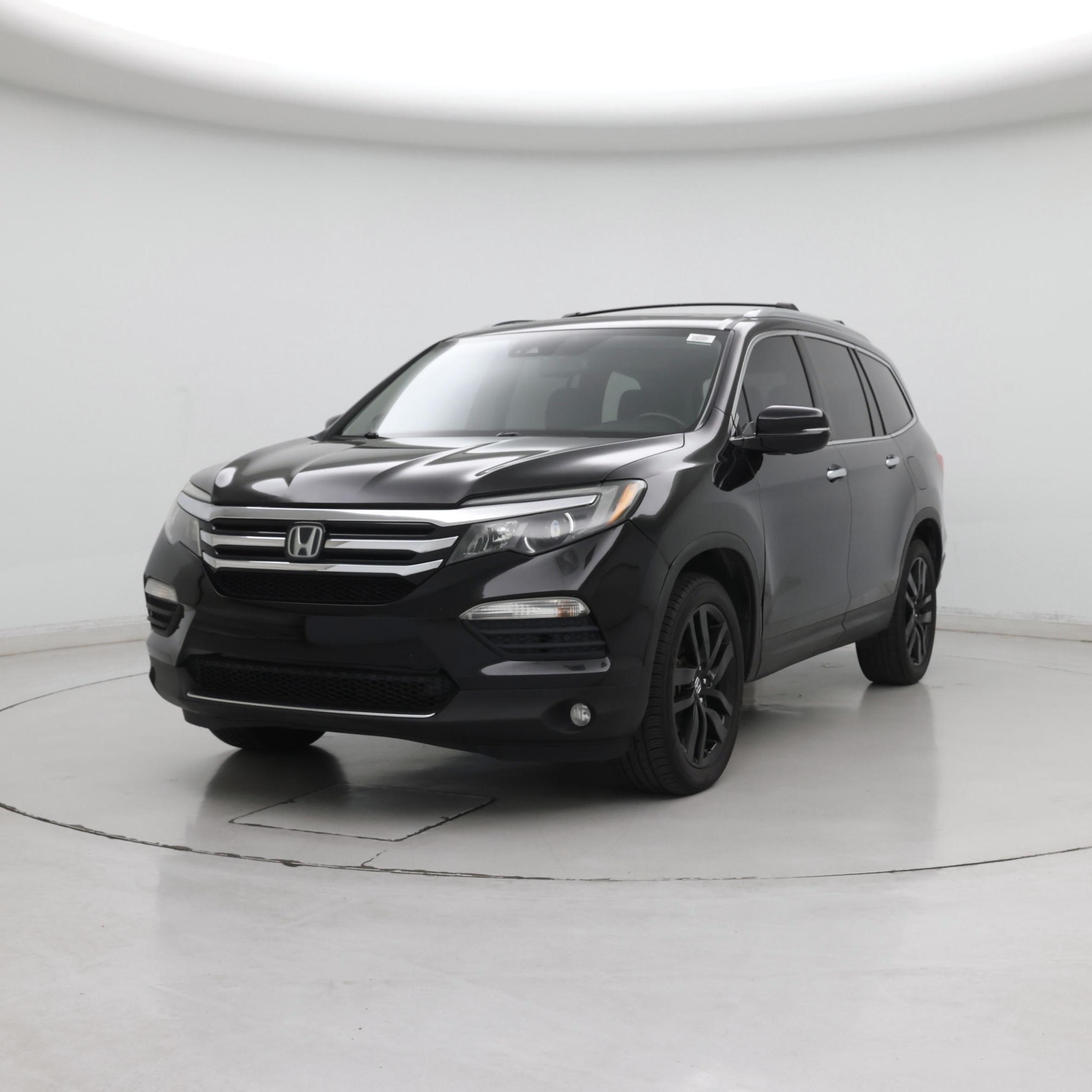 Thumbnail: 2016 Honda Pilot - 4