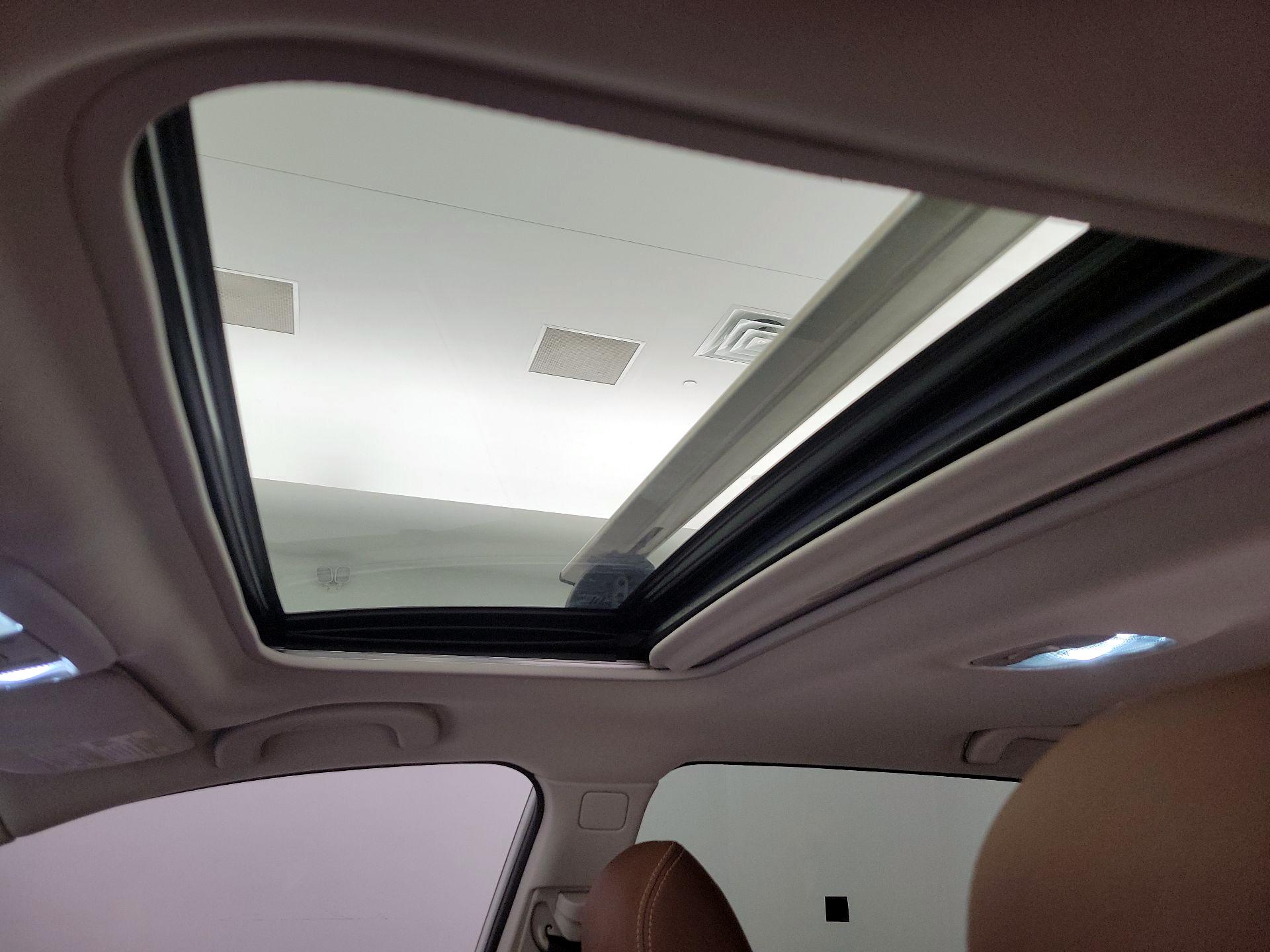 Thumbnail: 2018 Subaru Outback - 20