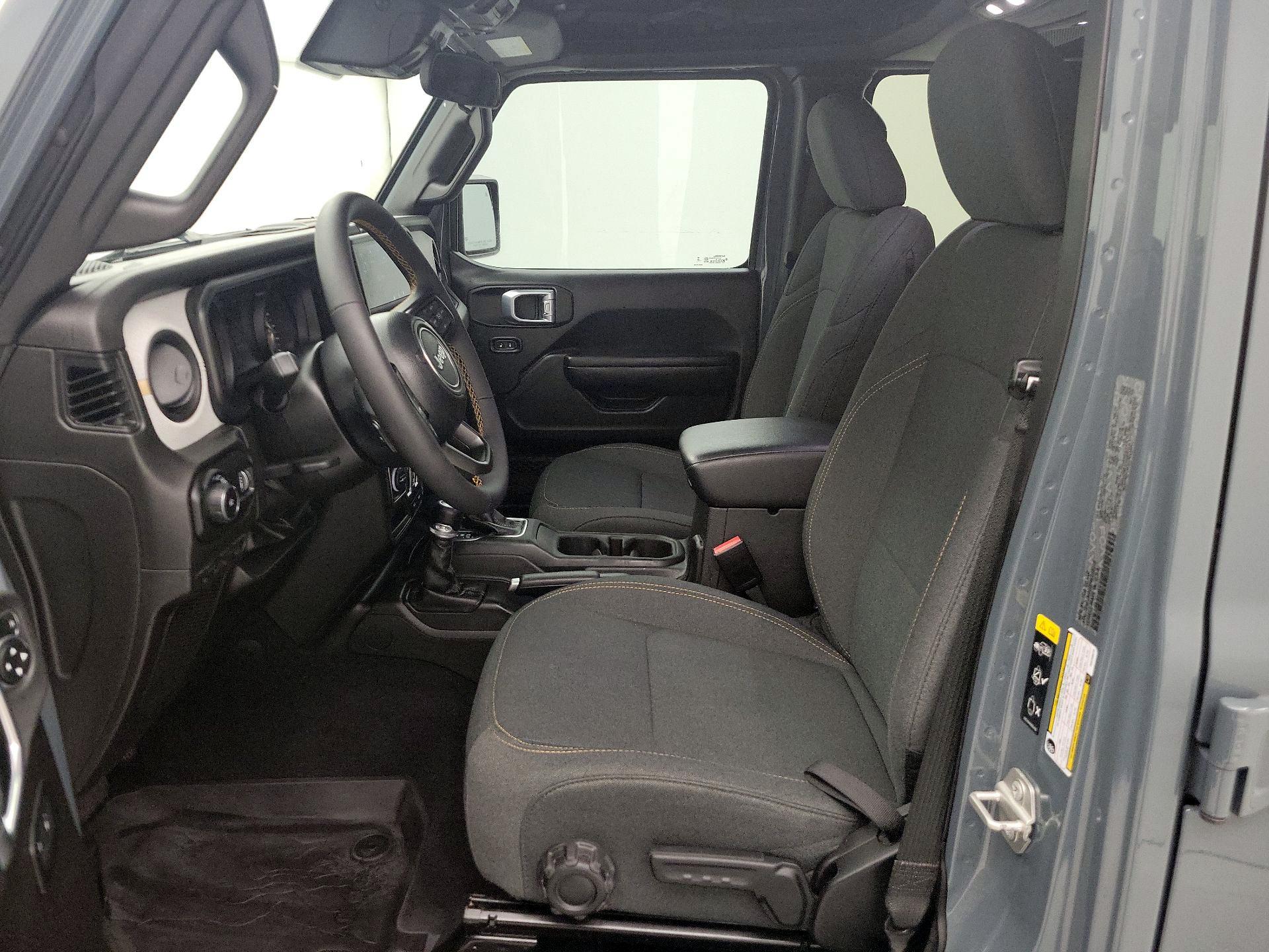 Thumbnail: 2024 Jeep Wrangler - 11