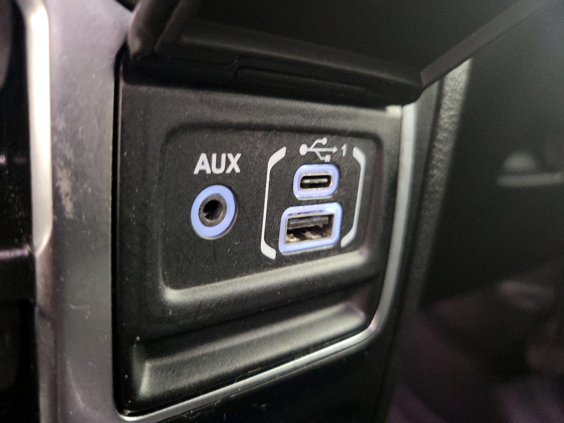 Thumbnail: 2024 Jeep Wrangler - 18