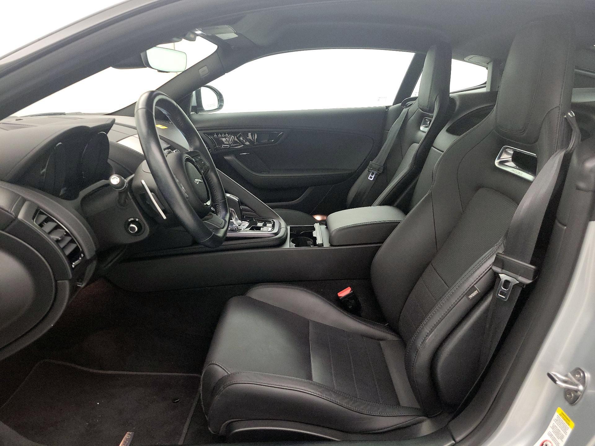 Thumbnail: 2019 Jaguar F-Type - 11