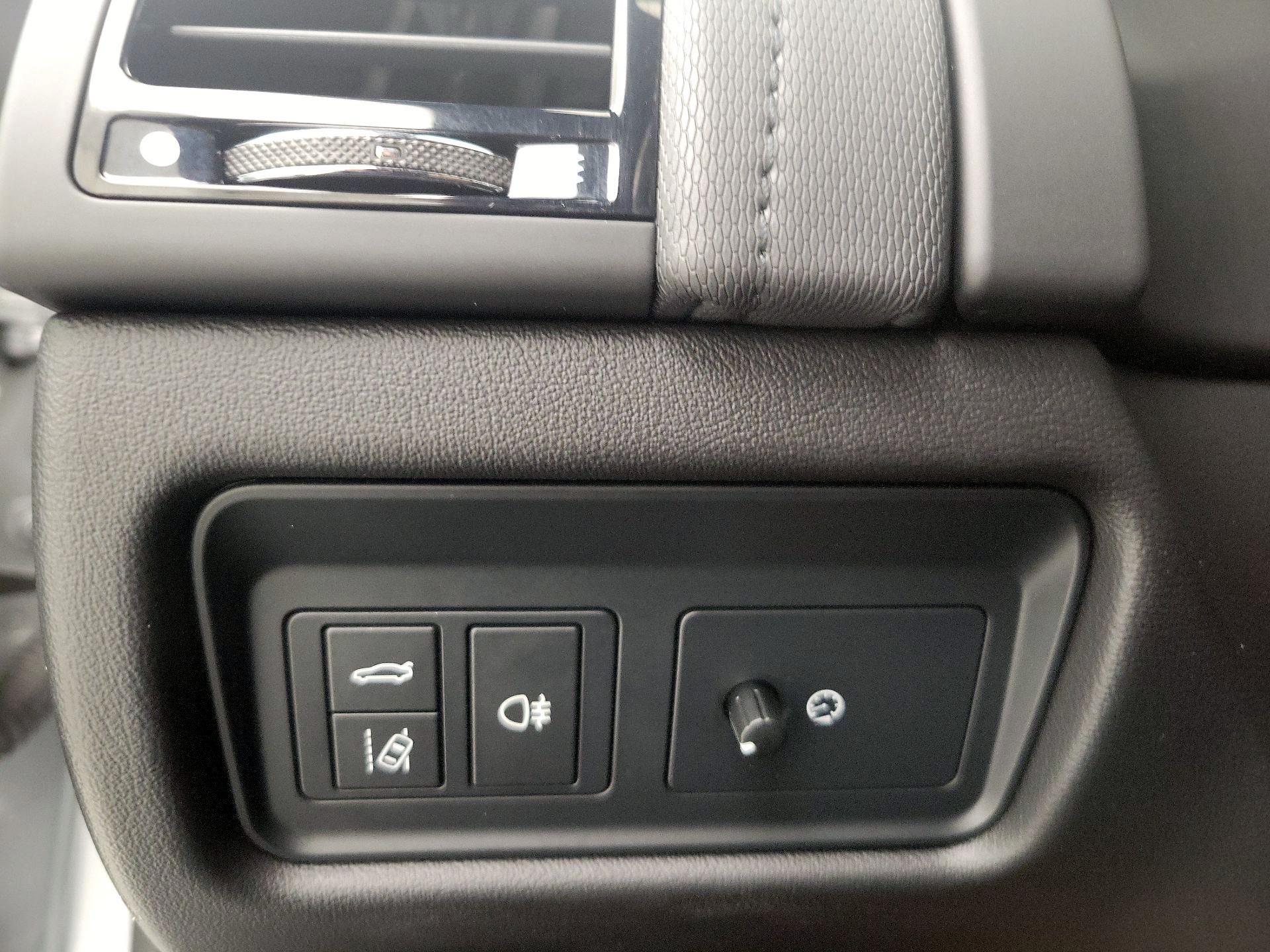 Thumbnail: 2019 Jaguar F-Type - 13