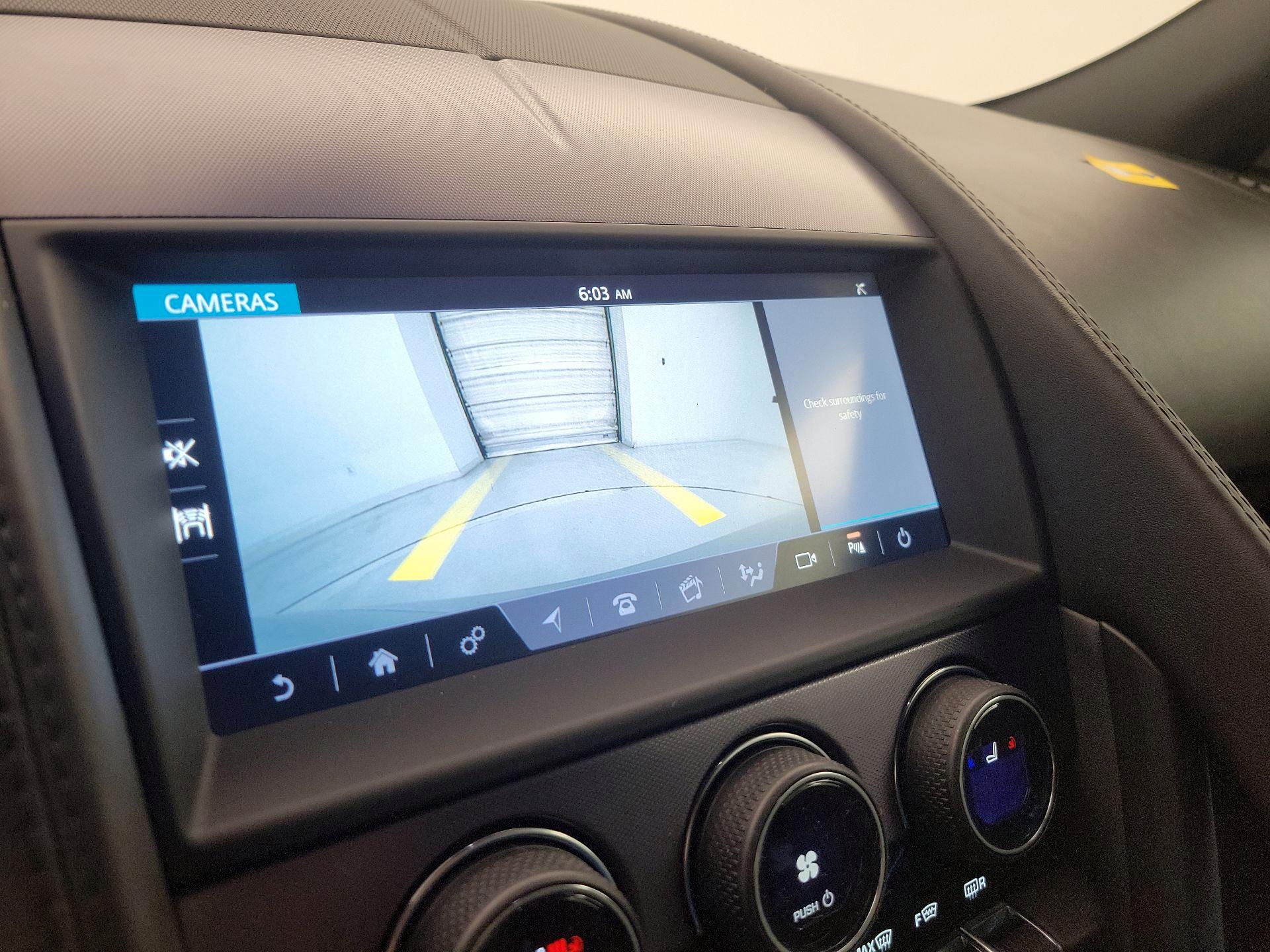 Thumbnail: 2019 Jaguar F-Type - 15