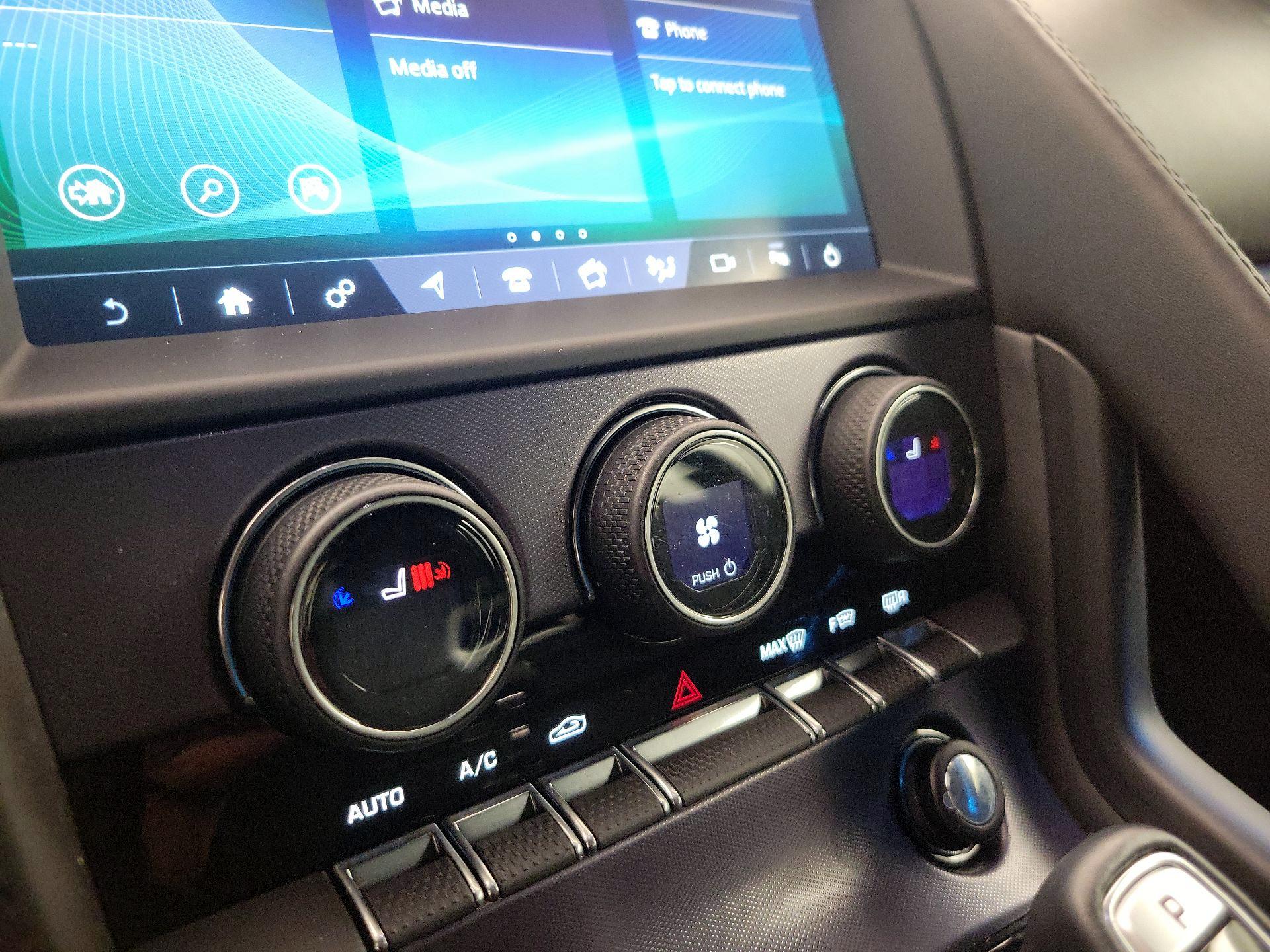 Thumbnail: 2019 Jaguar F-Type - 17