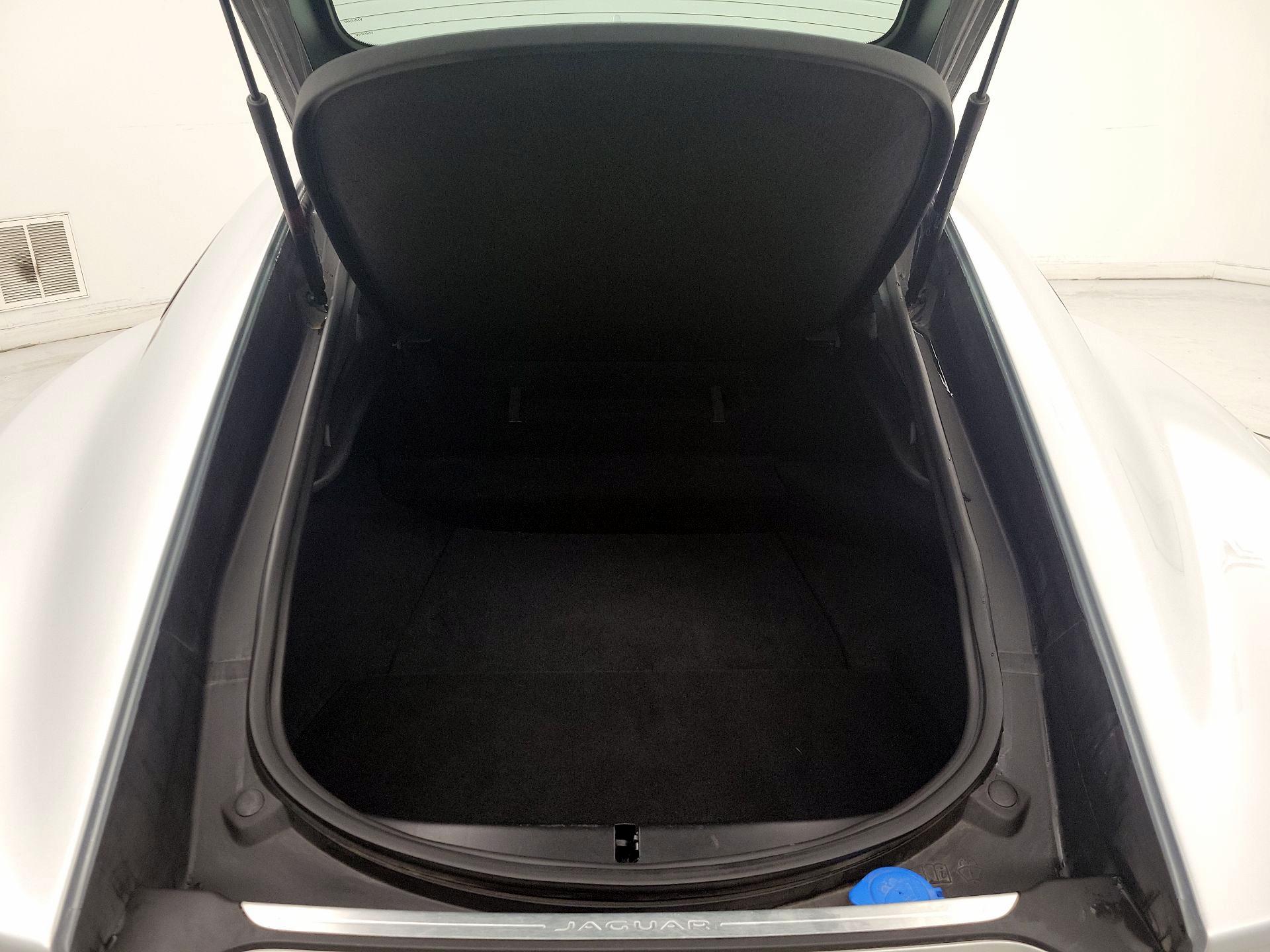 Thumbnail: 2019 Jaguar F-Type - 20