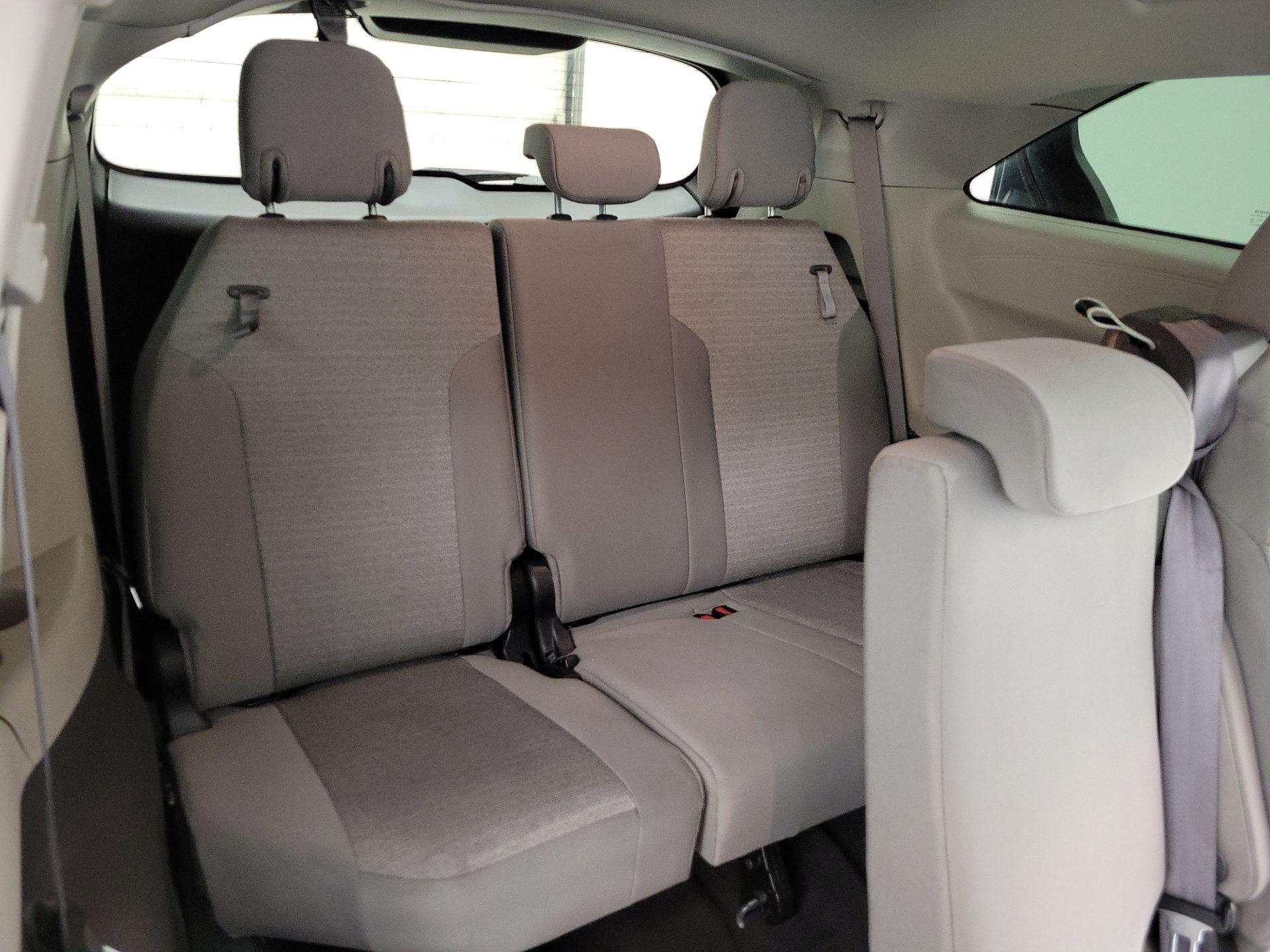 Thumbnail: 2022 Toyota Sienna - 20