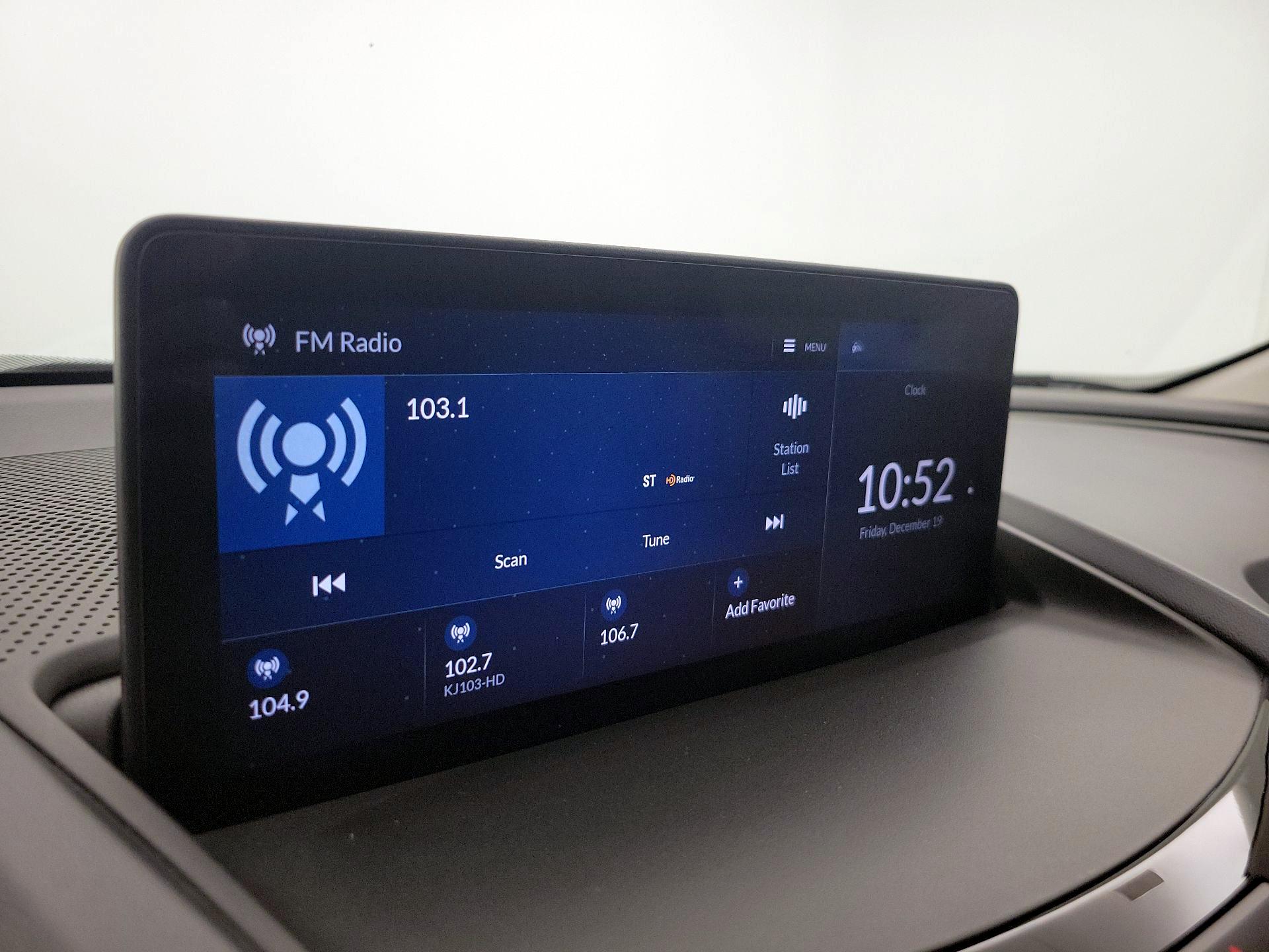 Thumbnail: 2021 Acura RDX - 15