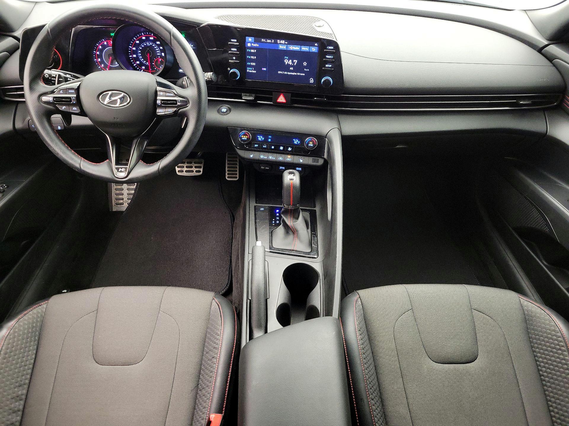 Thumbnail: 2022 Hyundai Elantra - 9