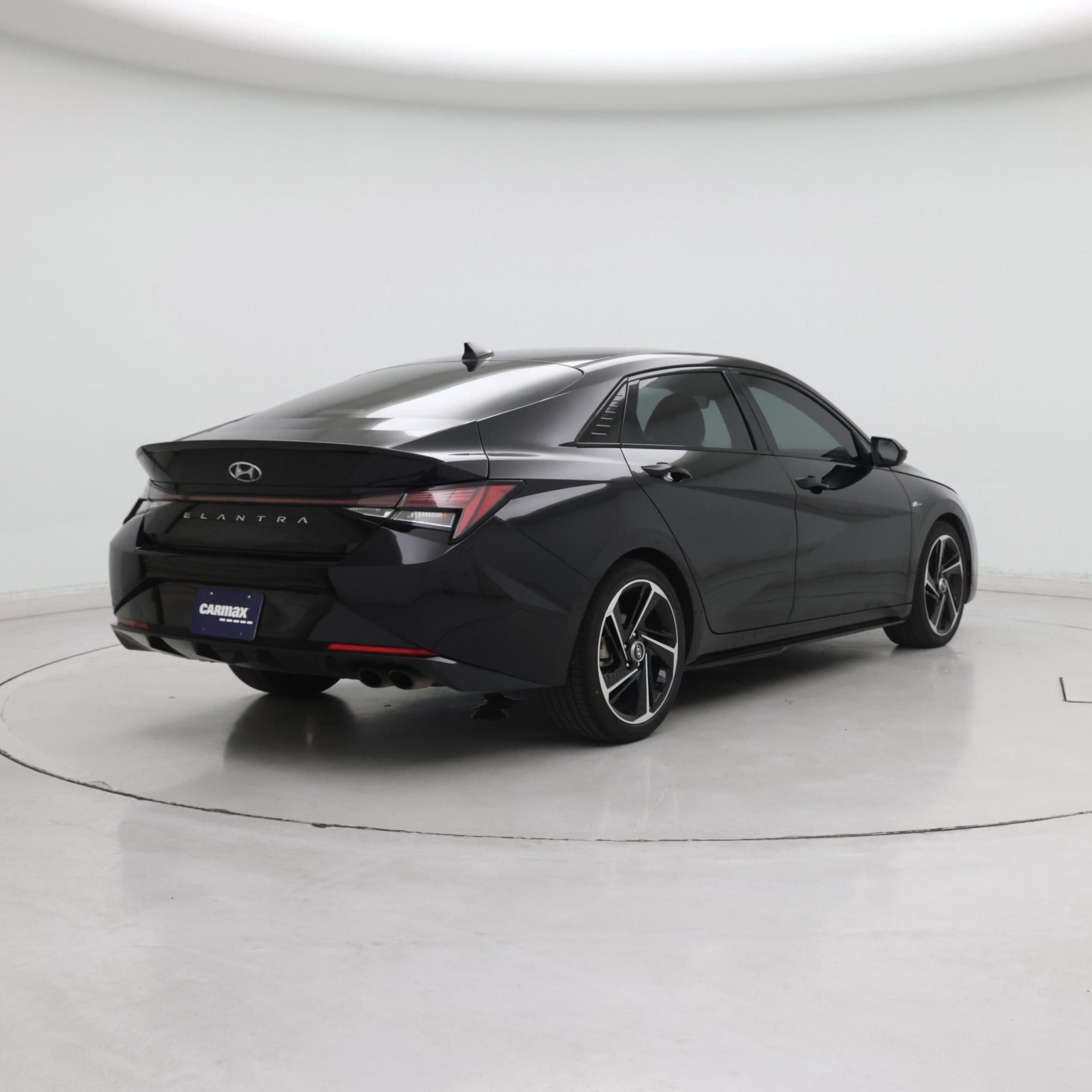 Thumbnail: 2022 Hyundai Elantra - 8