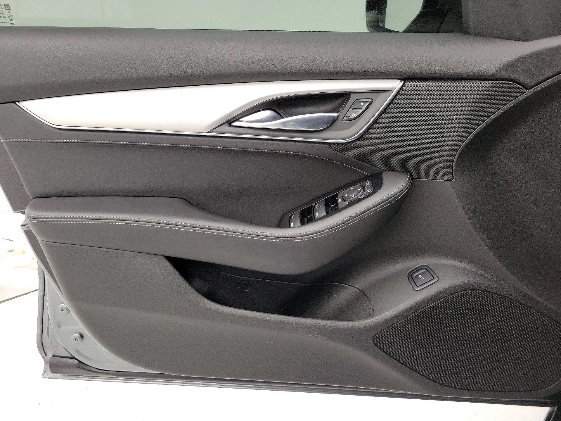 Thumbnail: 2022 Cadillac CT5 - 12