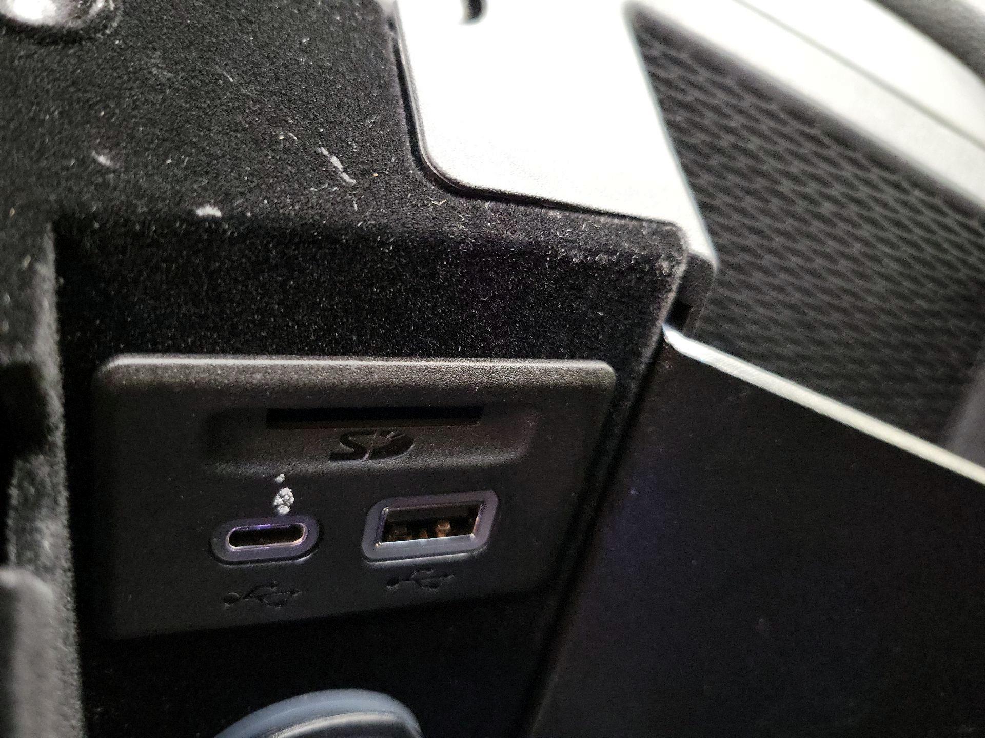 Thumbnail: 2022 Cadillac CT5 - 18