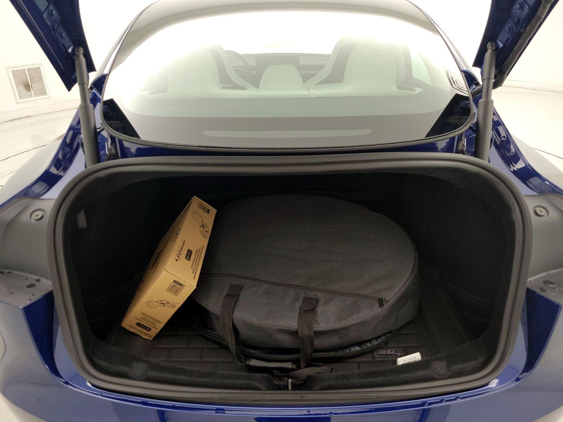 Thumbnail: 2024 Tesla Model 3 - 20