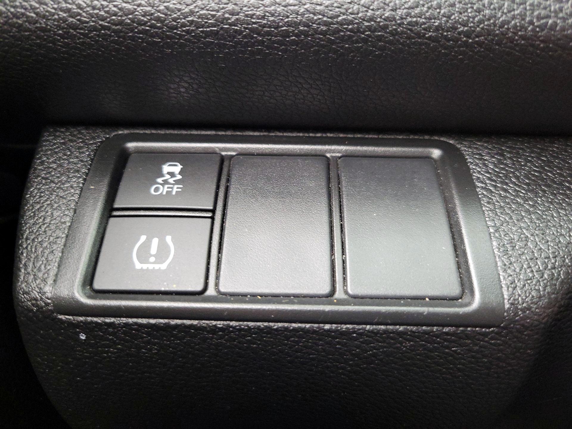 Thumbnail: 2016 Honda Civic - 13