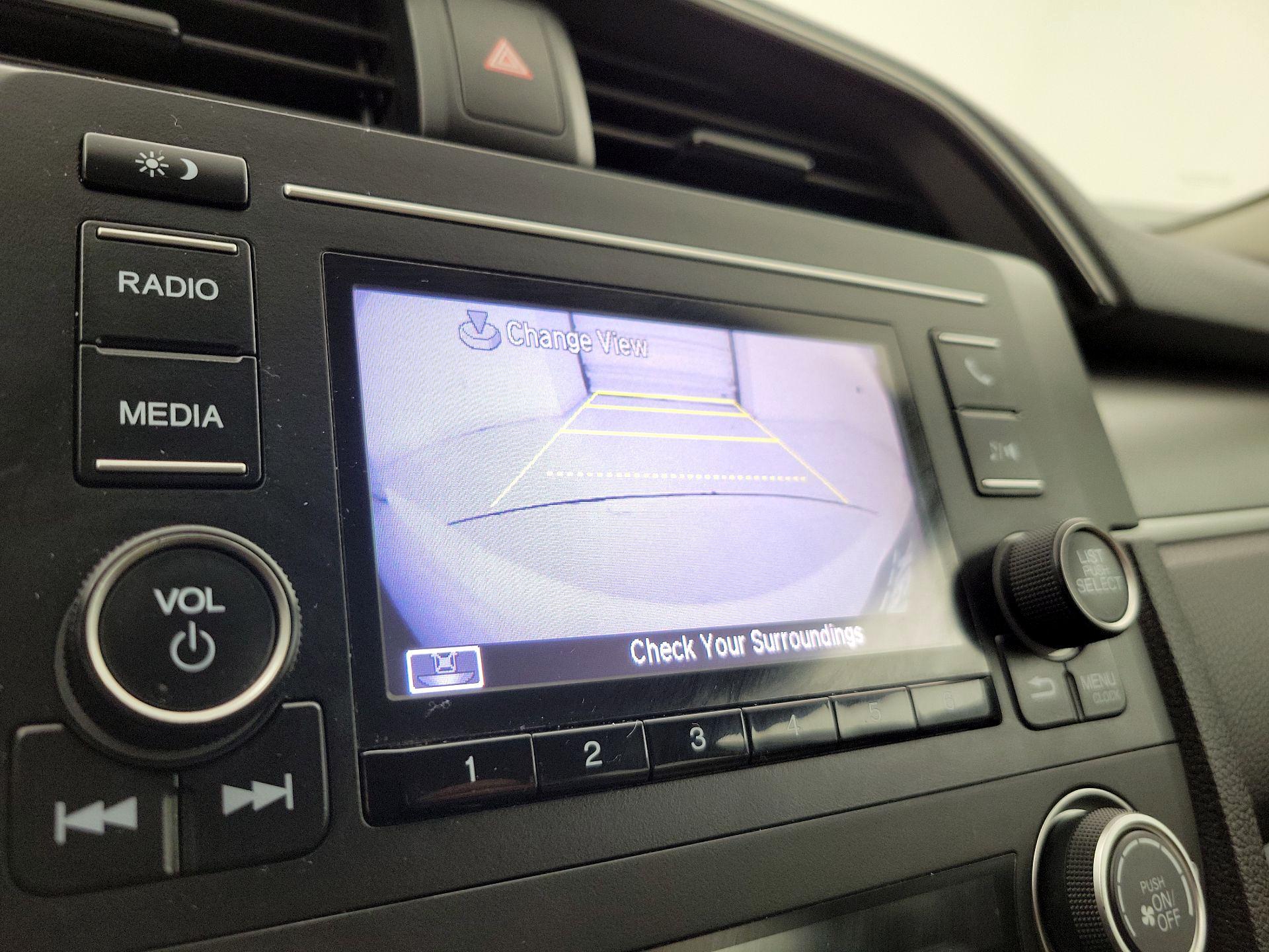 Thumbnail: 2016 Honda Civic - 14