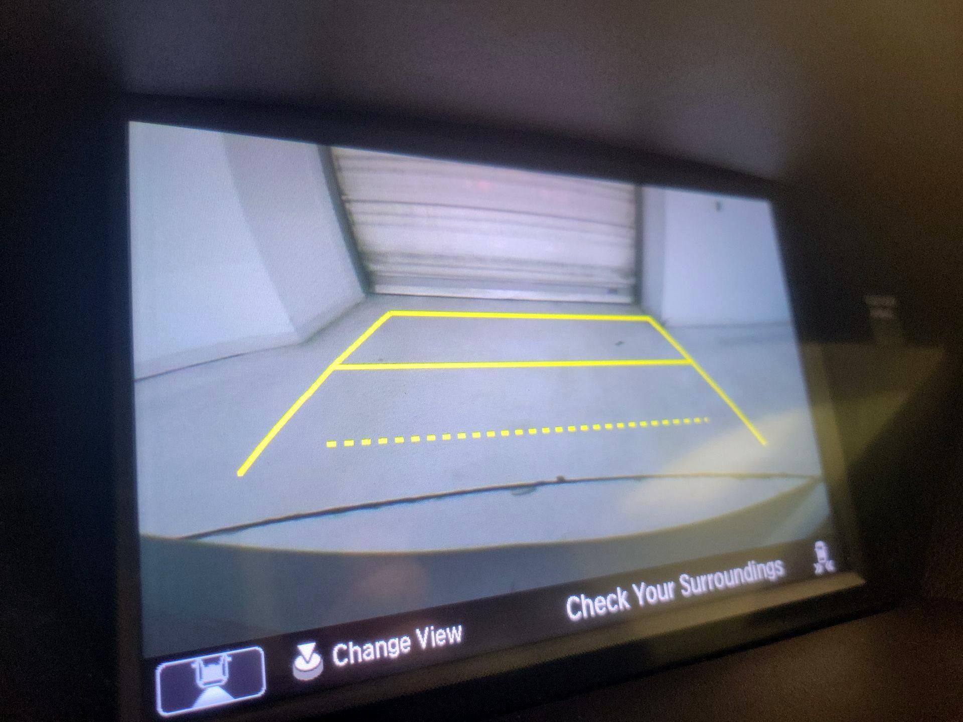 Thumbnail: 2018 Acura MDX - 15