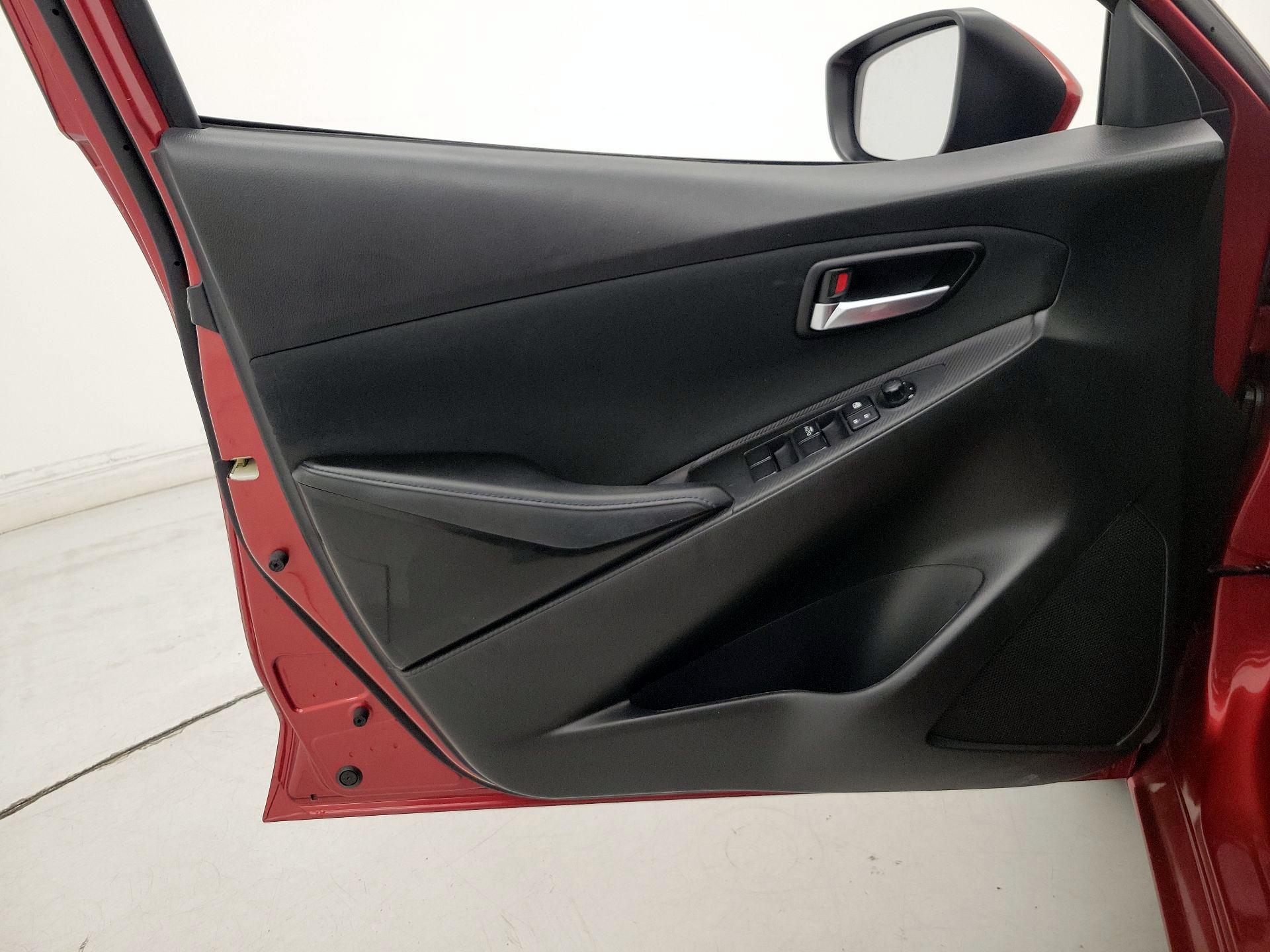 Thumbnail: 2018 Toyota Yaris iA - 12