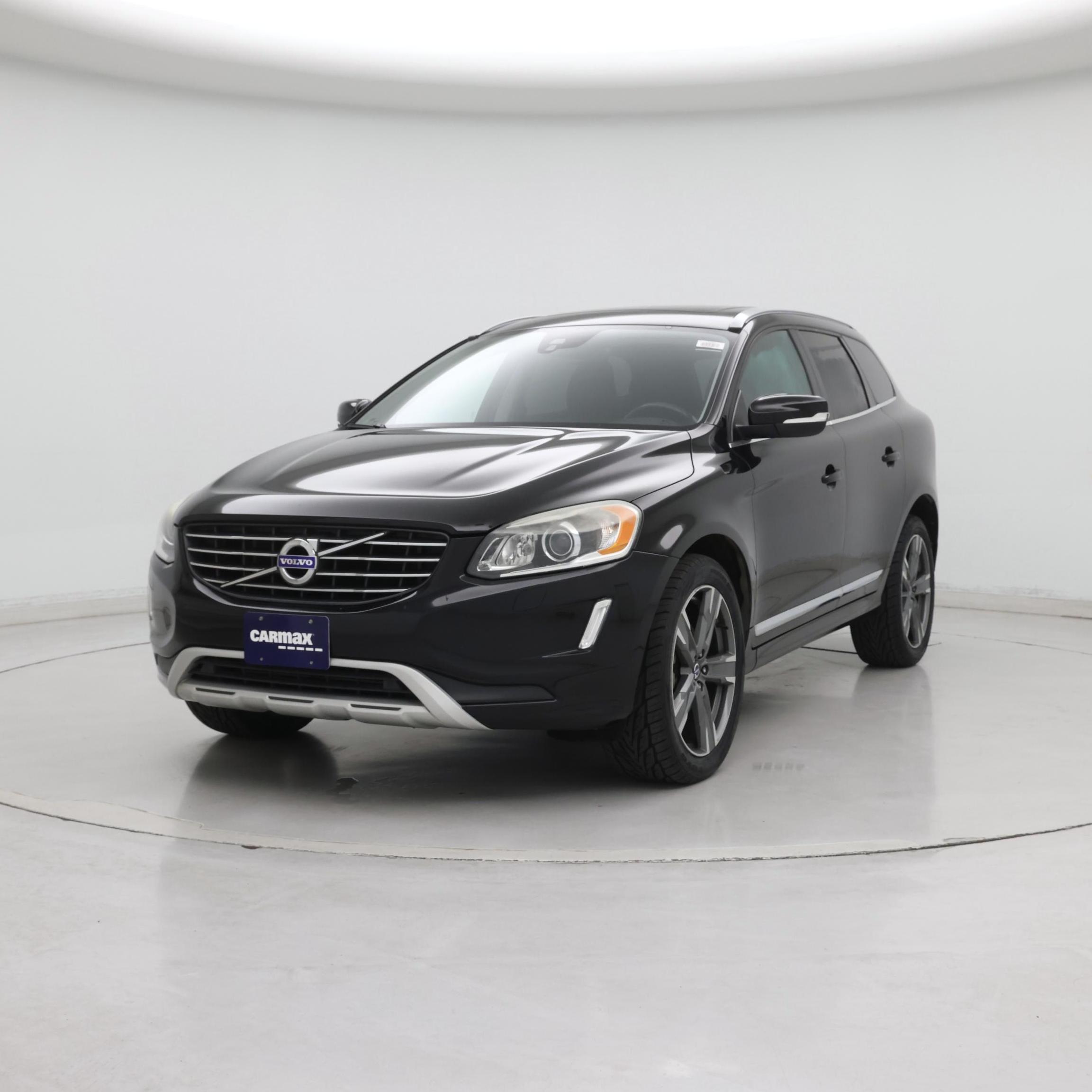 Thumbnail: 2017 Volvo XC60 - 4