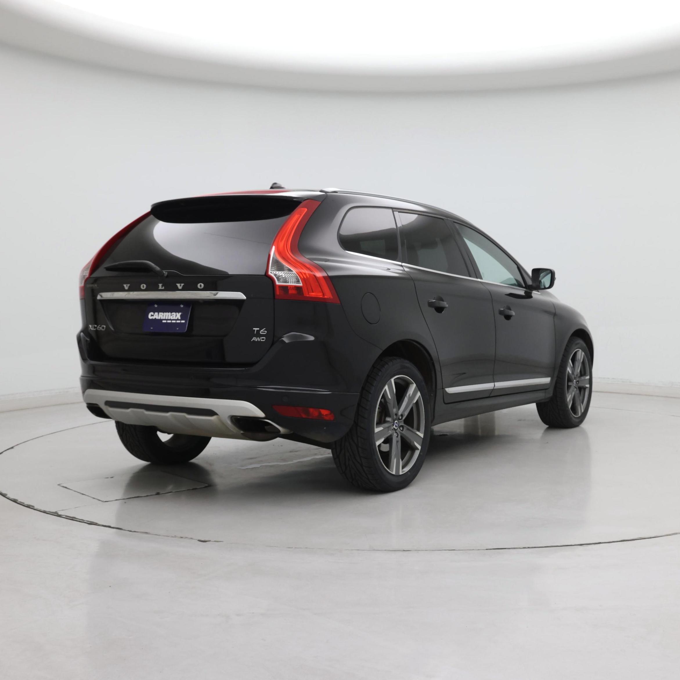 Thumbnail: 2017 Volvo XC60 - 8
