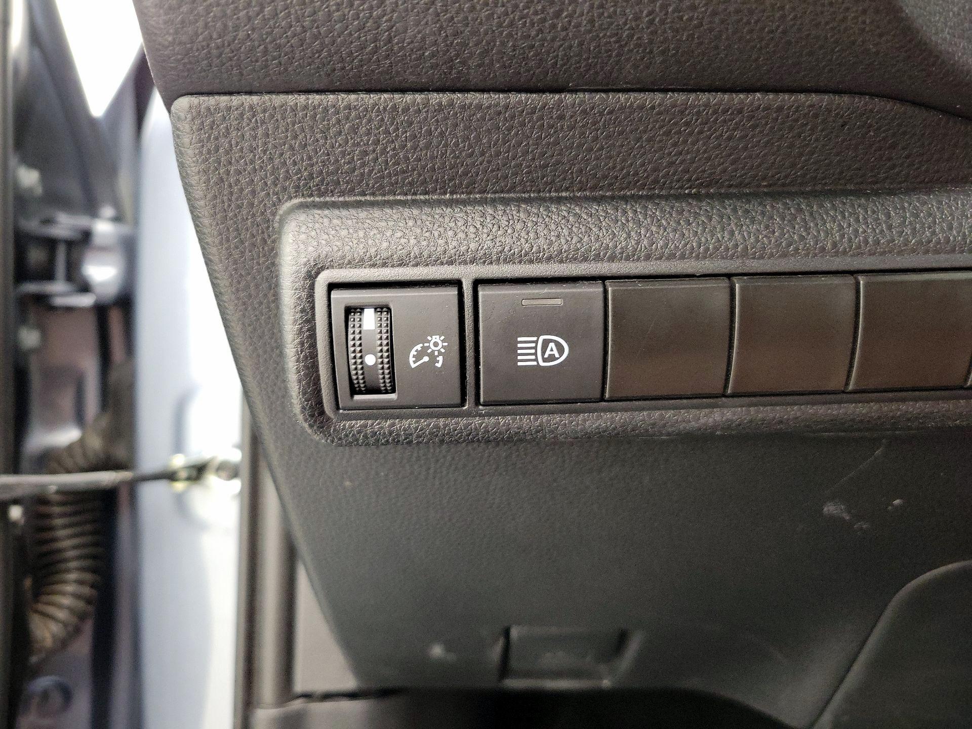 Thumbnail: 2024 Toyota Corolla - 13