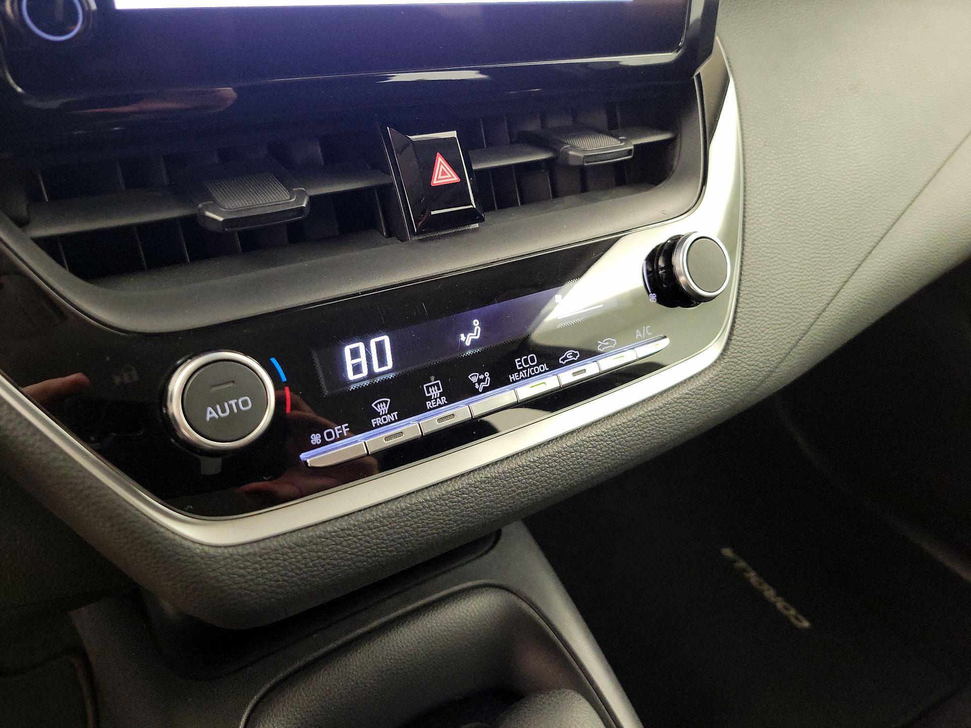 Thumbnail: 2024 Toyota Corolla - 16