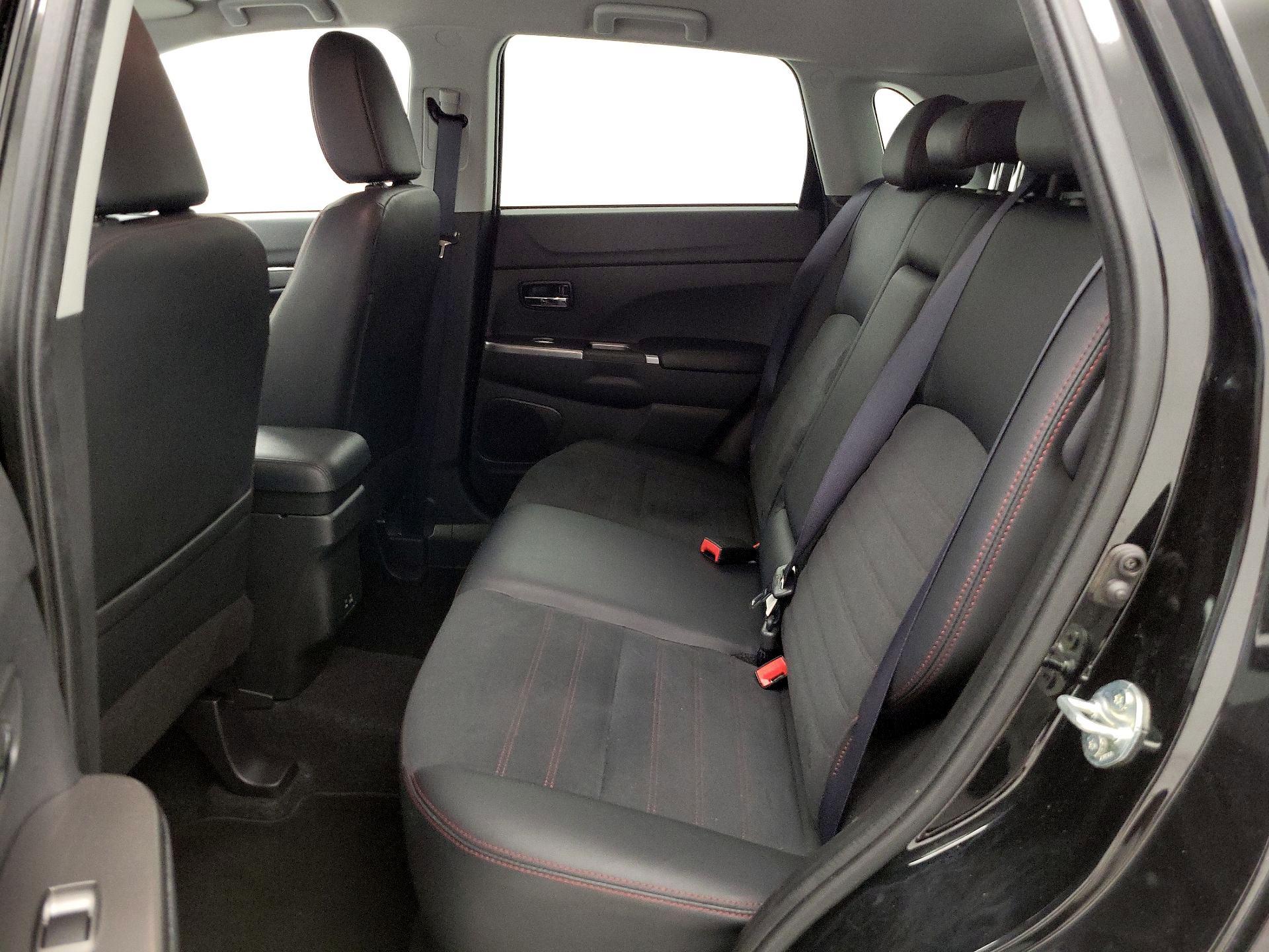 Thumbnail: 2024 Mitsubishi Outlander Sport - 19