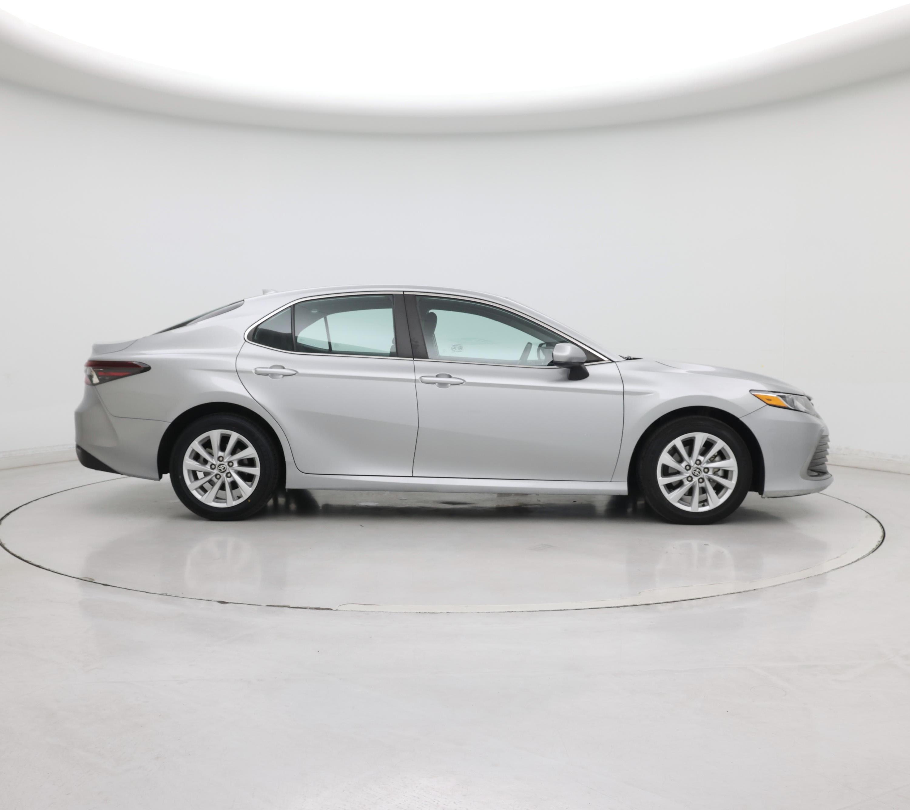 Thumbnail: 2023 Toyota Camry - 7