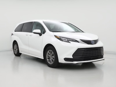 2024 Toyota Sienna Hybrid LE
