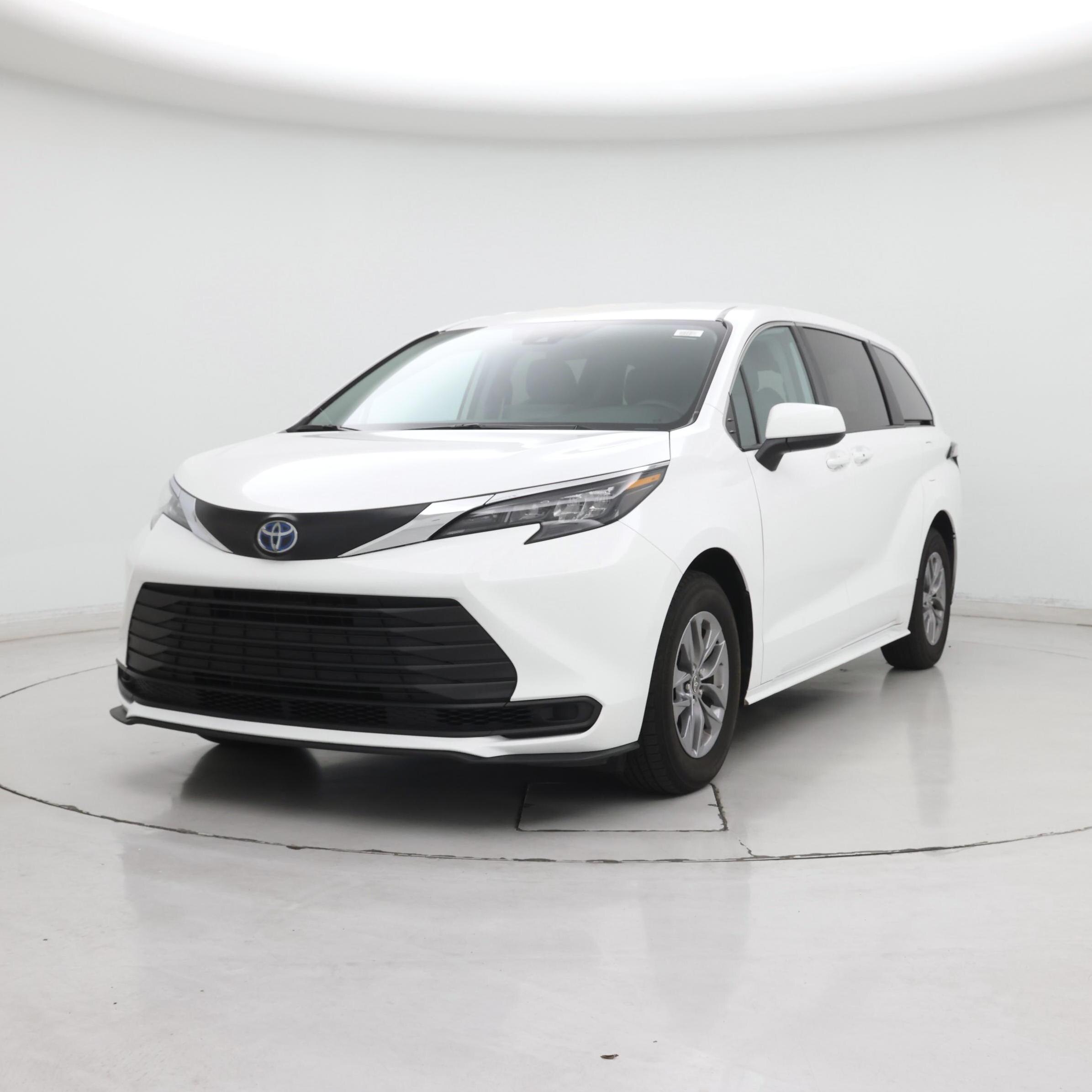 Thumbnail: 2024 Toyota Sienna - 4