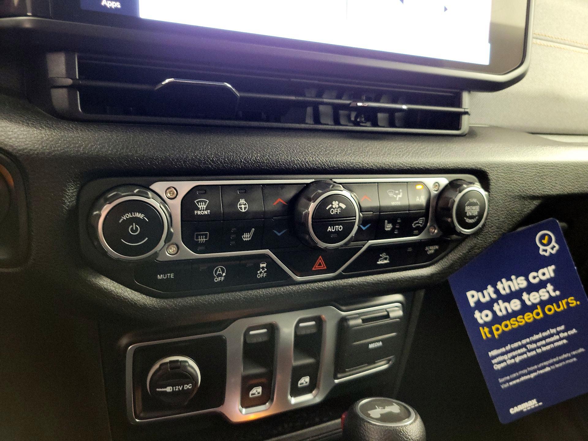 Thumbnail: 2024 Jeep Wrangler - 16