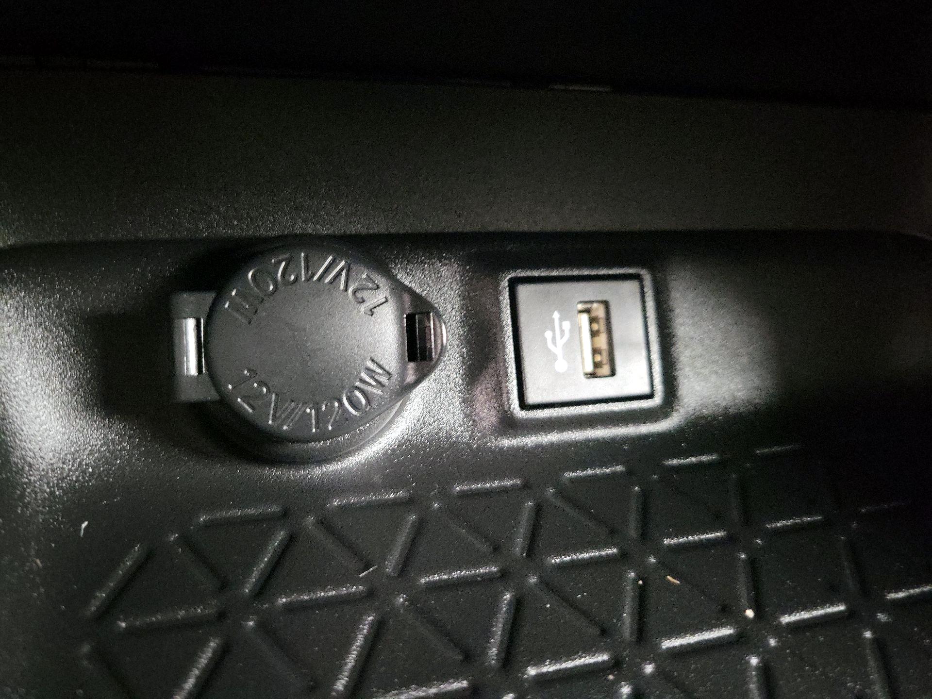 Thumbnail: 2023 Toyota RAV4 - 18