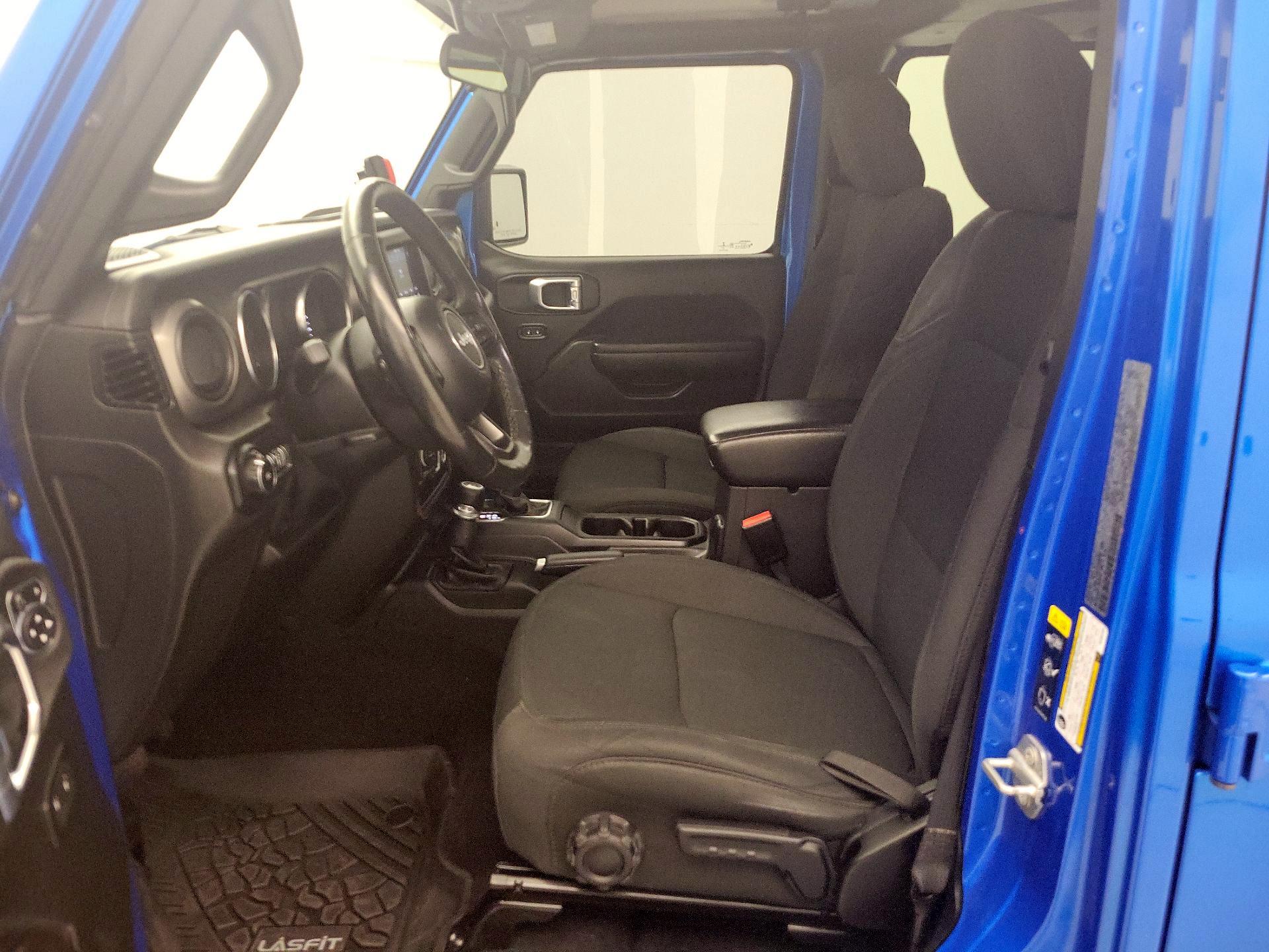 Thumbnail: 2021 Jeep Wrangler - 11