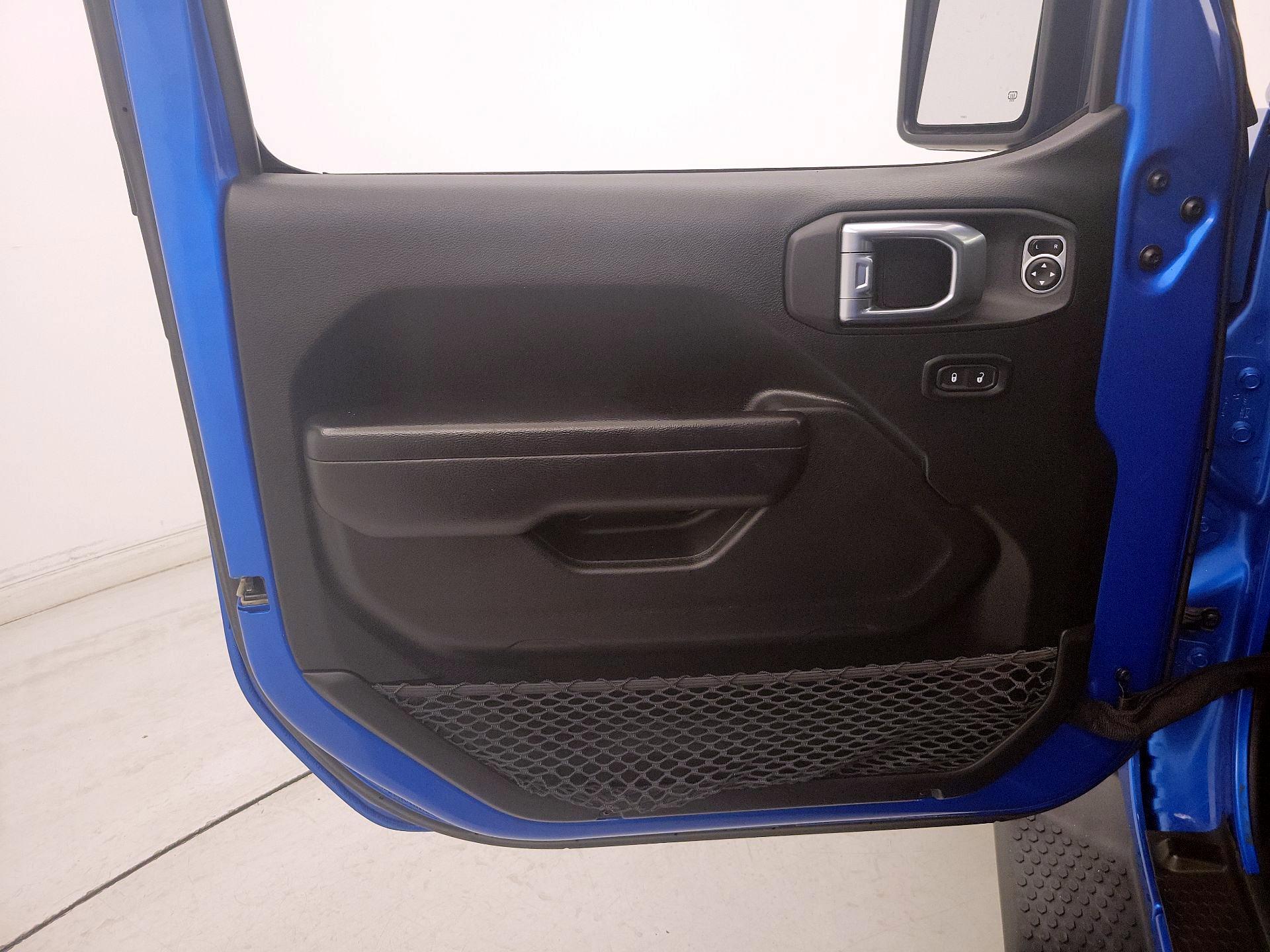 Thumbnail: 2021 Jeep Wrangler - 12