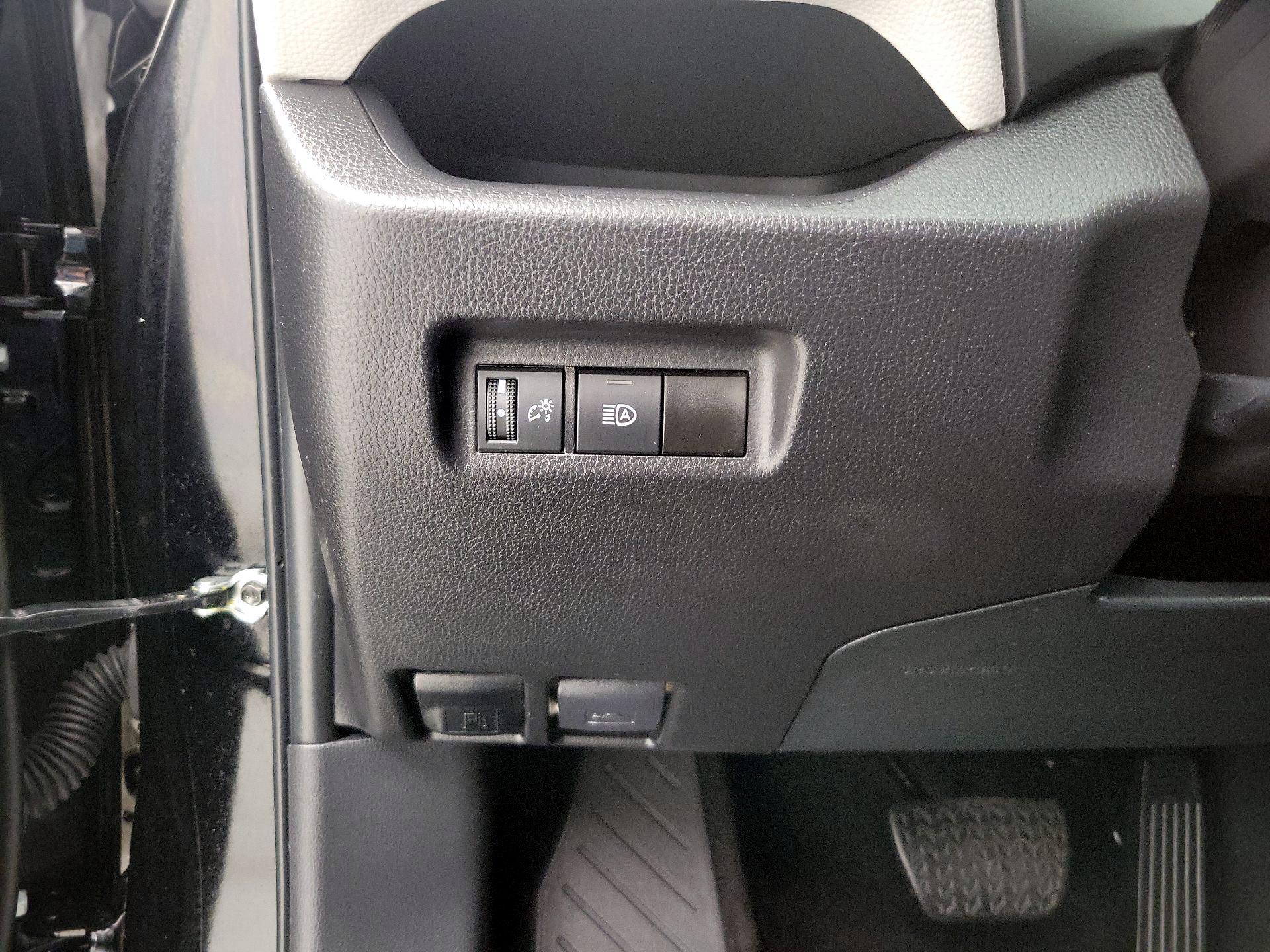 Thumbnail: 2024 Toyota RAV4 - 13