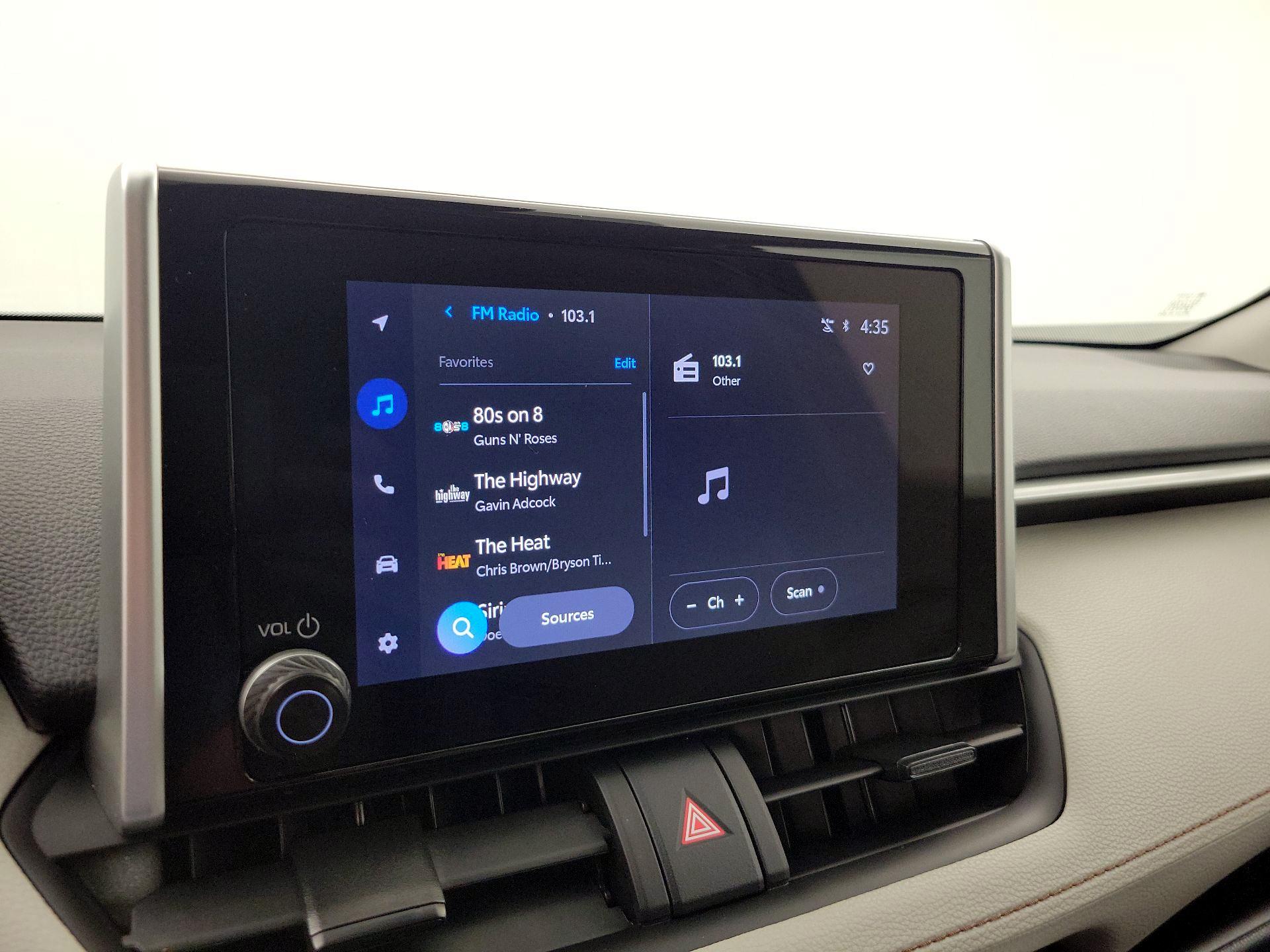 Thumbnail: 2024 Toyota RAV4 - 15