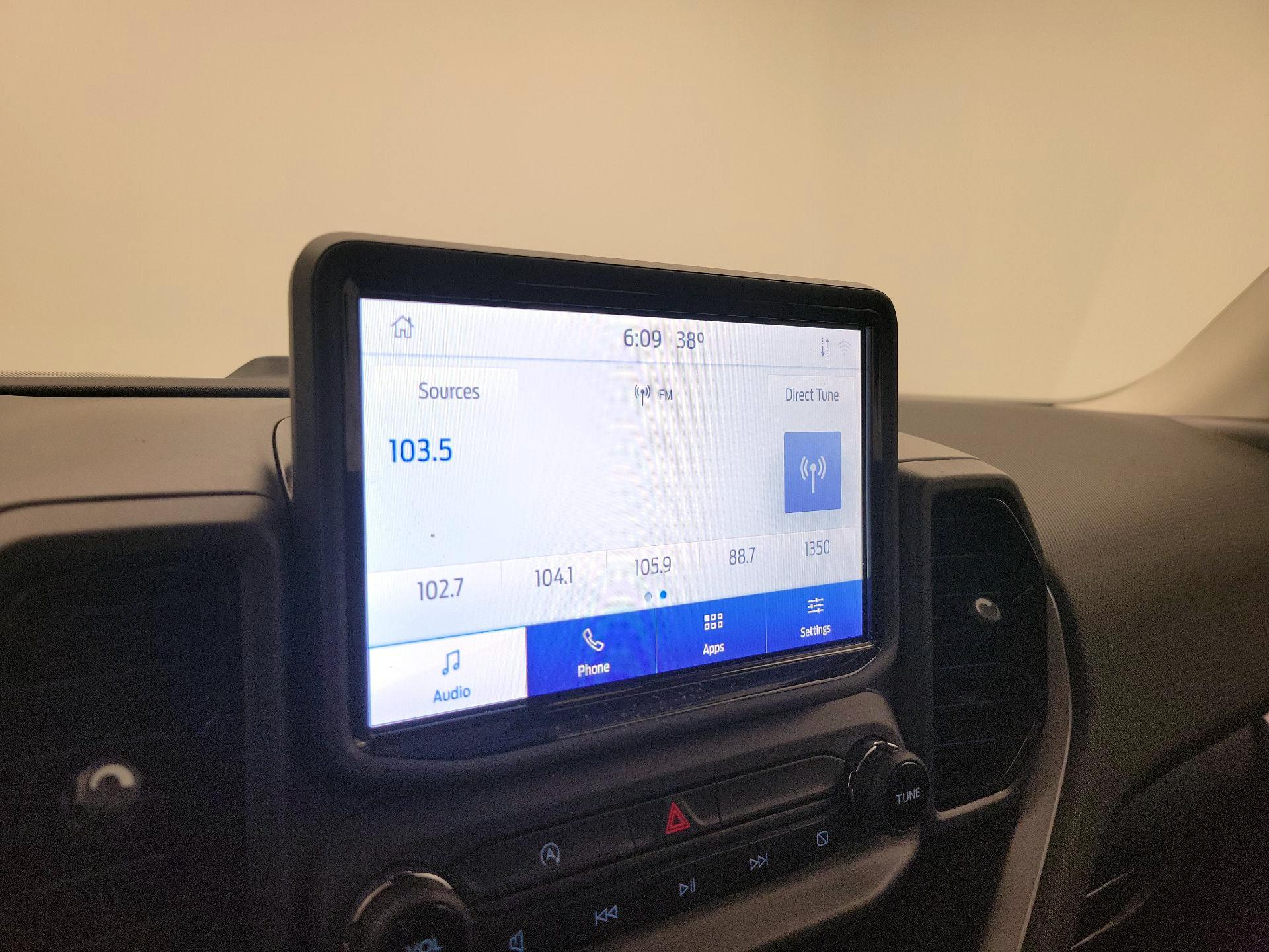 Thumbnail: 2022 Ford Bronco Sport - 15