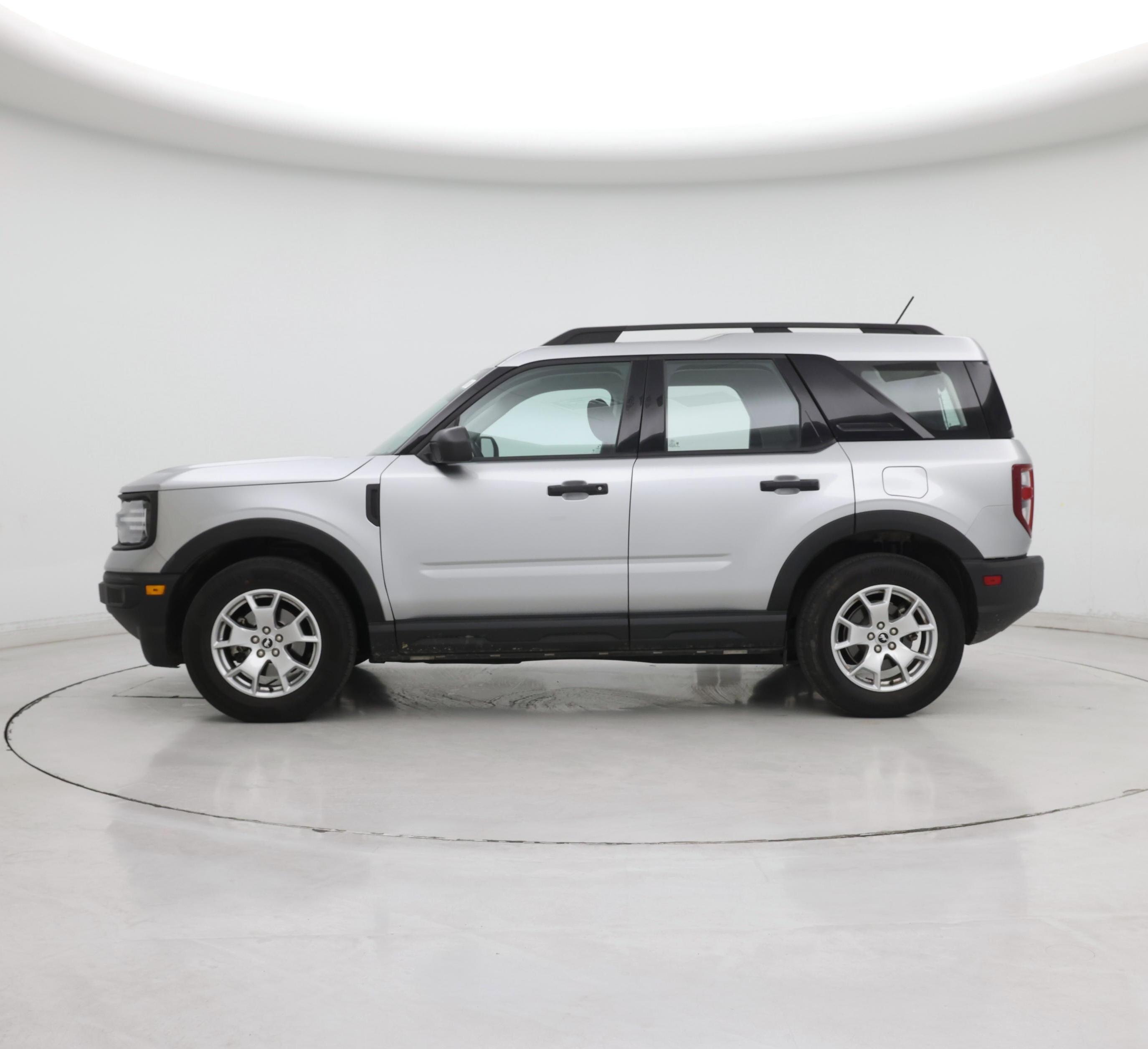 Thumbnail: 2022 Ford Bronco Sport - 3