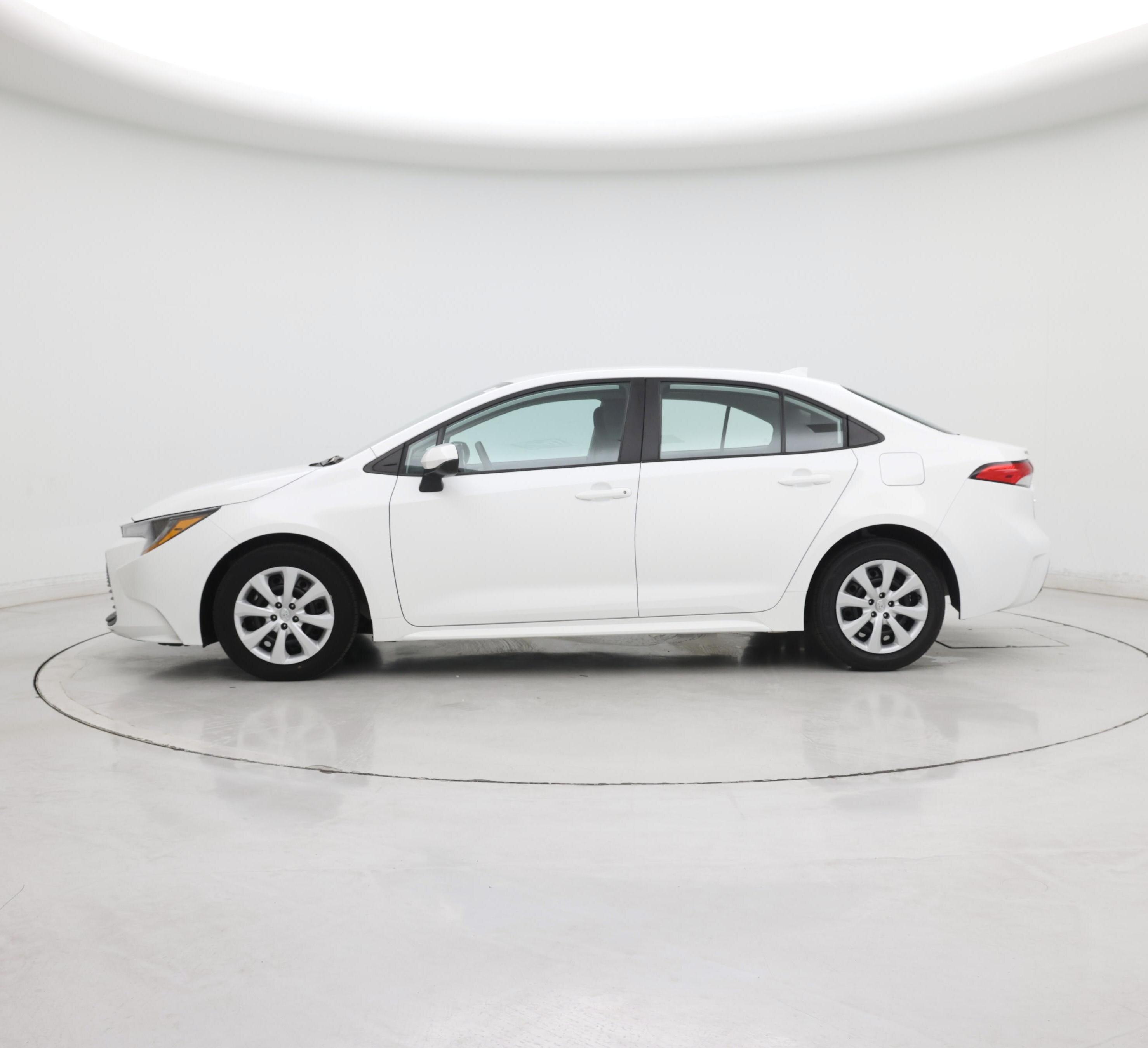 Thumbnail: 2024 Toyota Corolla - 3