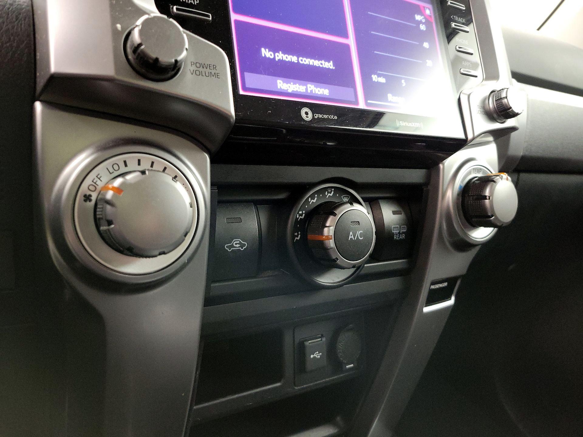 Thumbnail: 2021 Toyota 4Runner - 16